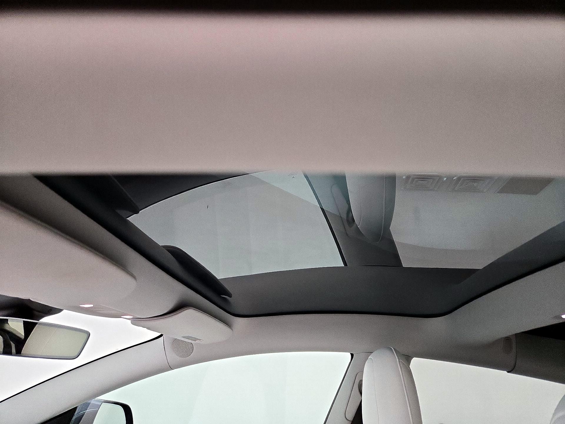 Thumbnail: 2019 Tesla Model 3 - 18