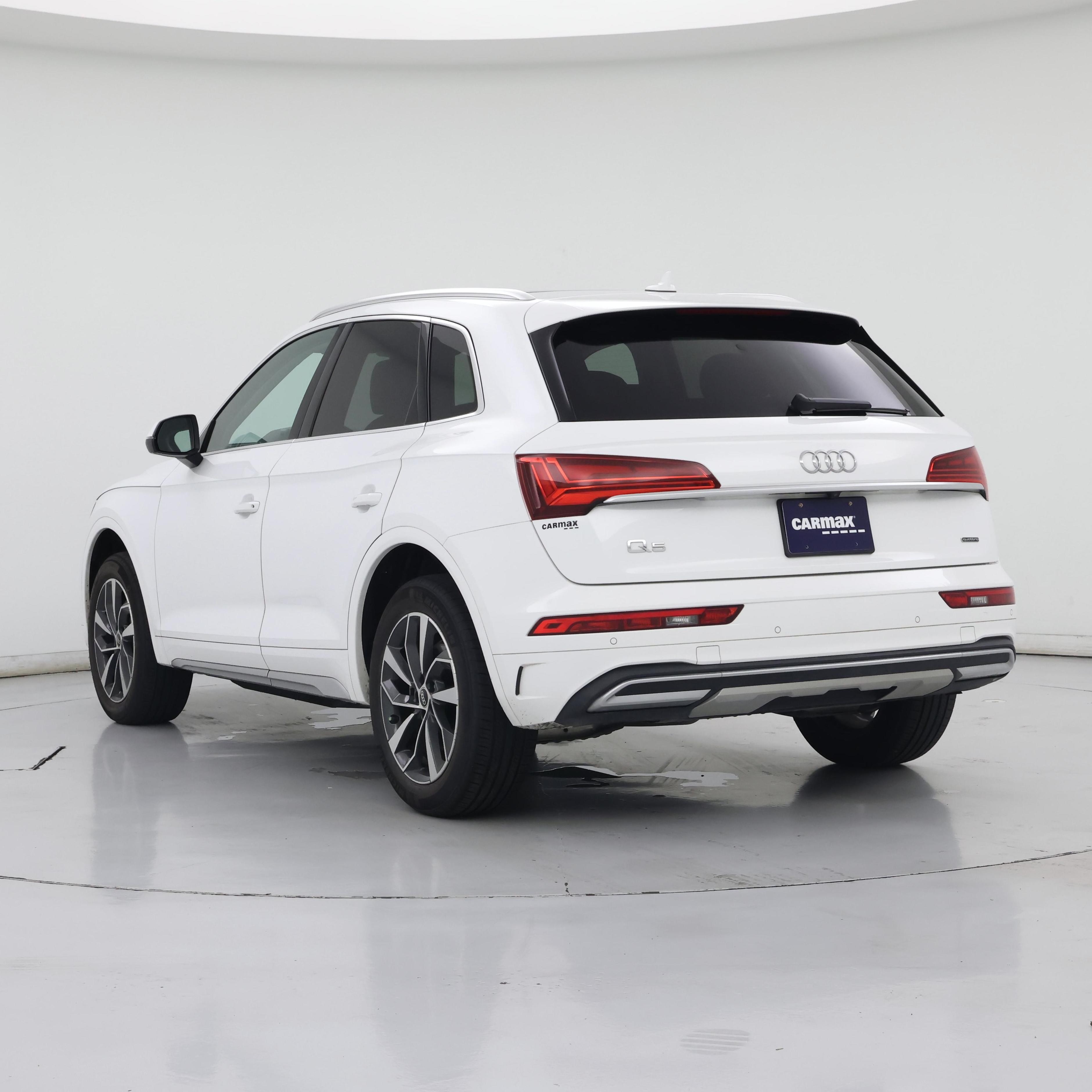 Thumbnail: 2021 Audi Q5 - 2