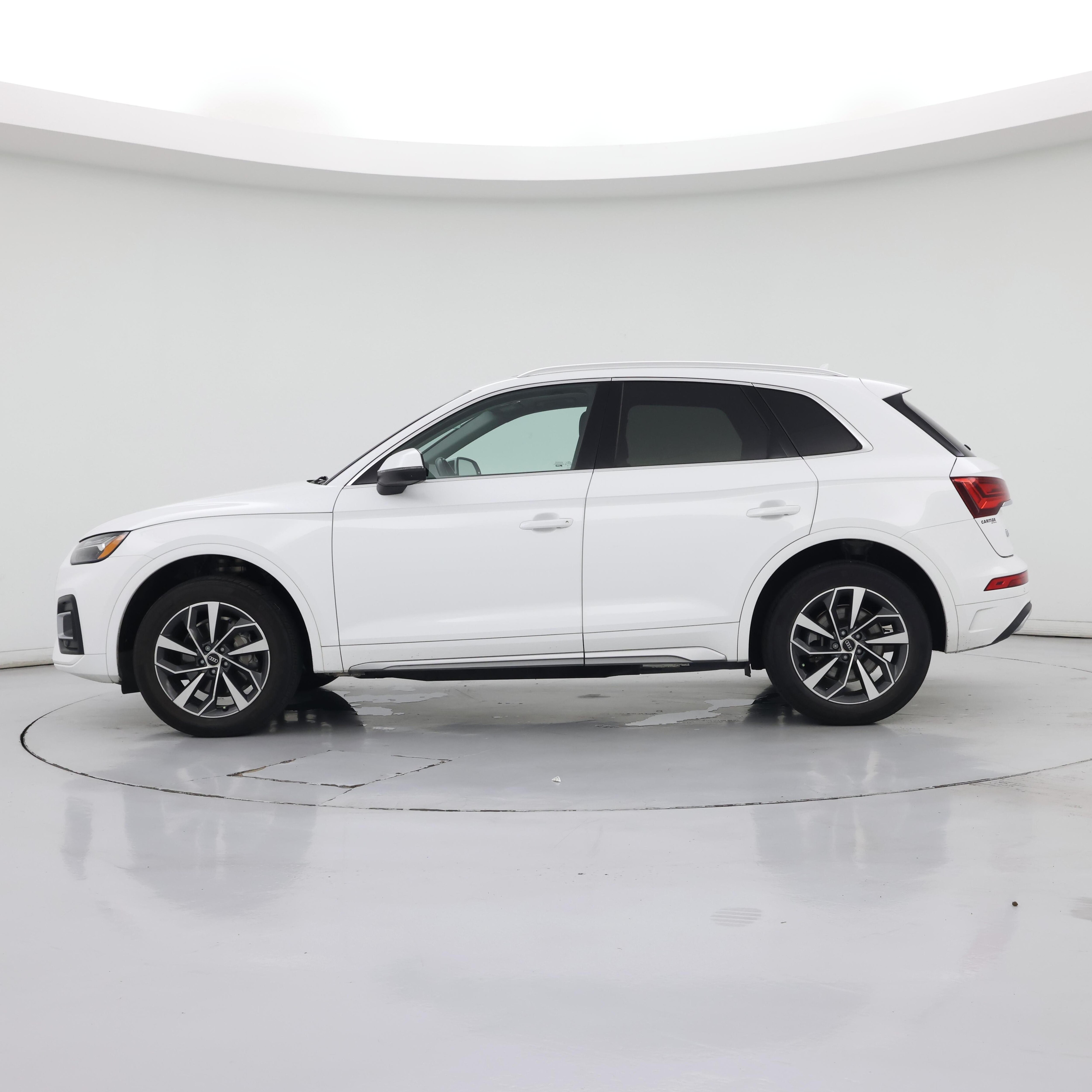 Thumbnail: 2021 Audi Q5 - 3