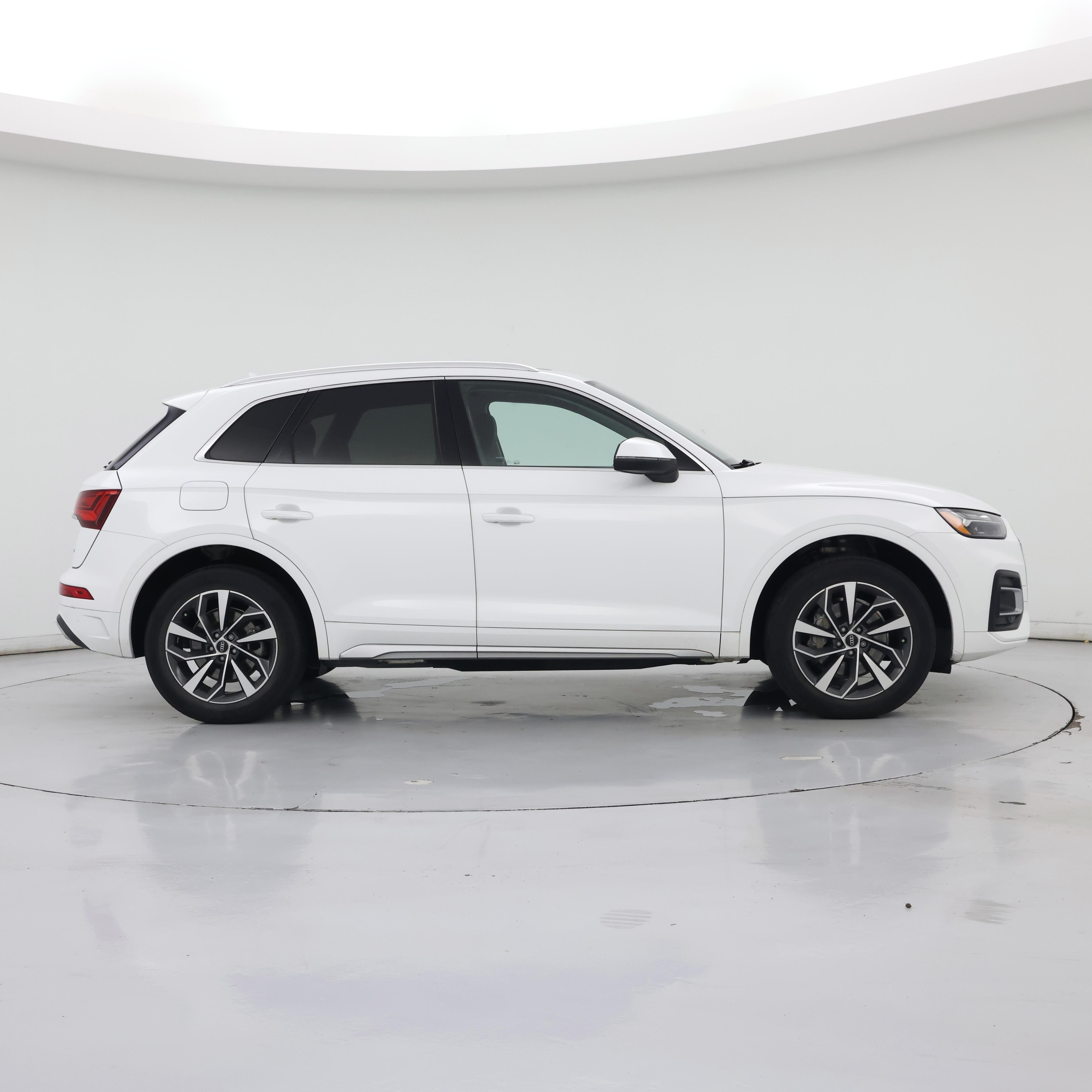 Thumbnail: 2021 Audi Q5 - 7