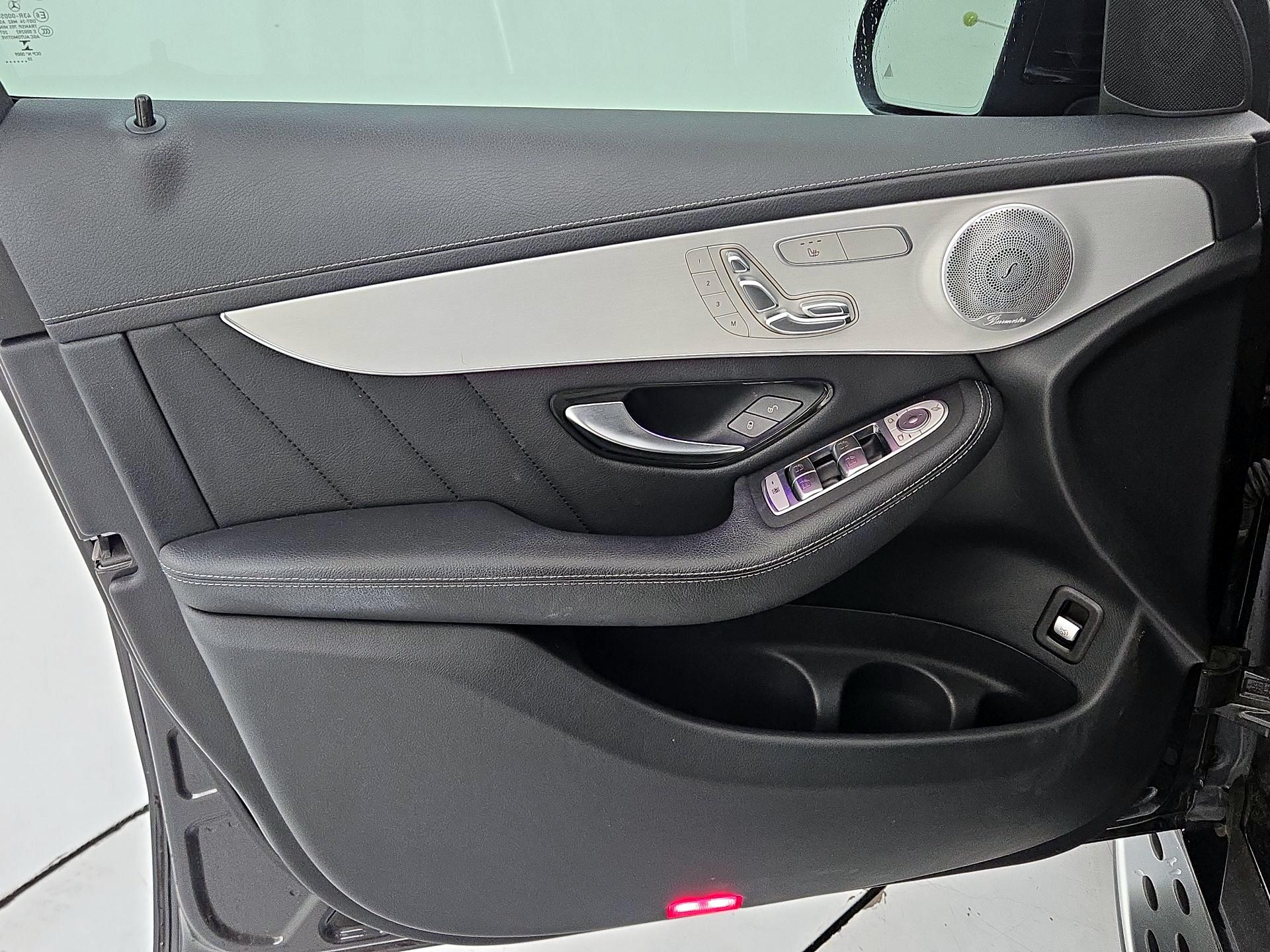 Thumbnail: 2020 Mercedes-Benz GLC - 12