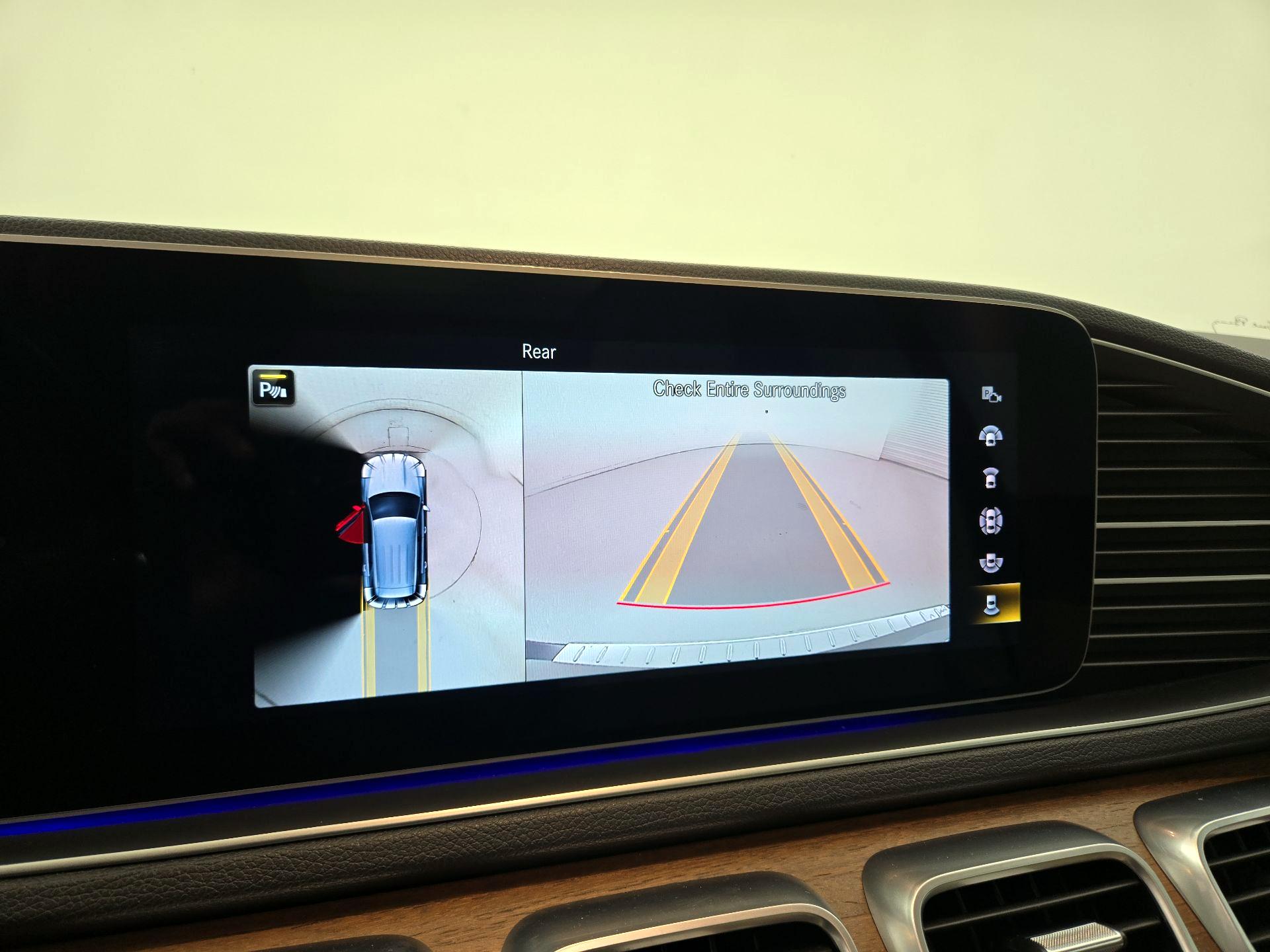 Thumbnail: 2021 Mercedes-Benz GLE - 15