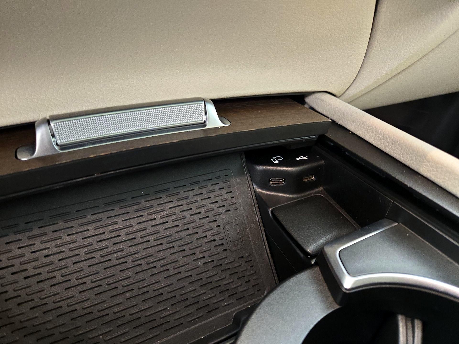 Thumbnail: 2021 Mercedes-Benz GLE - 19