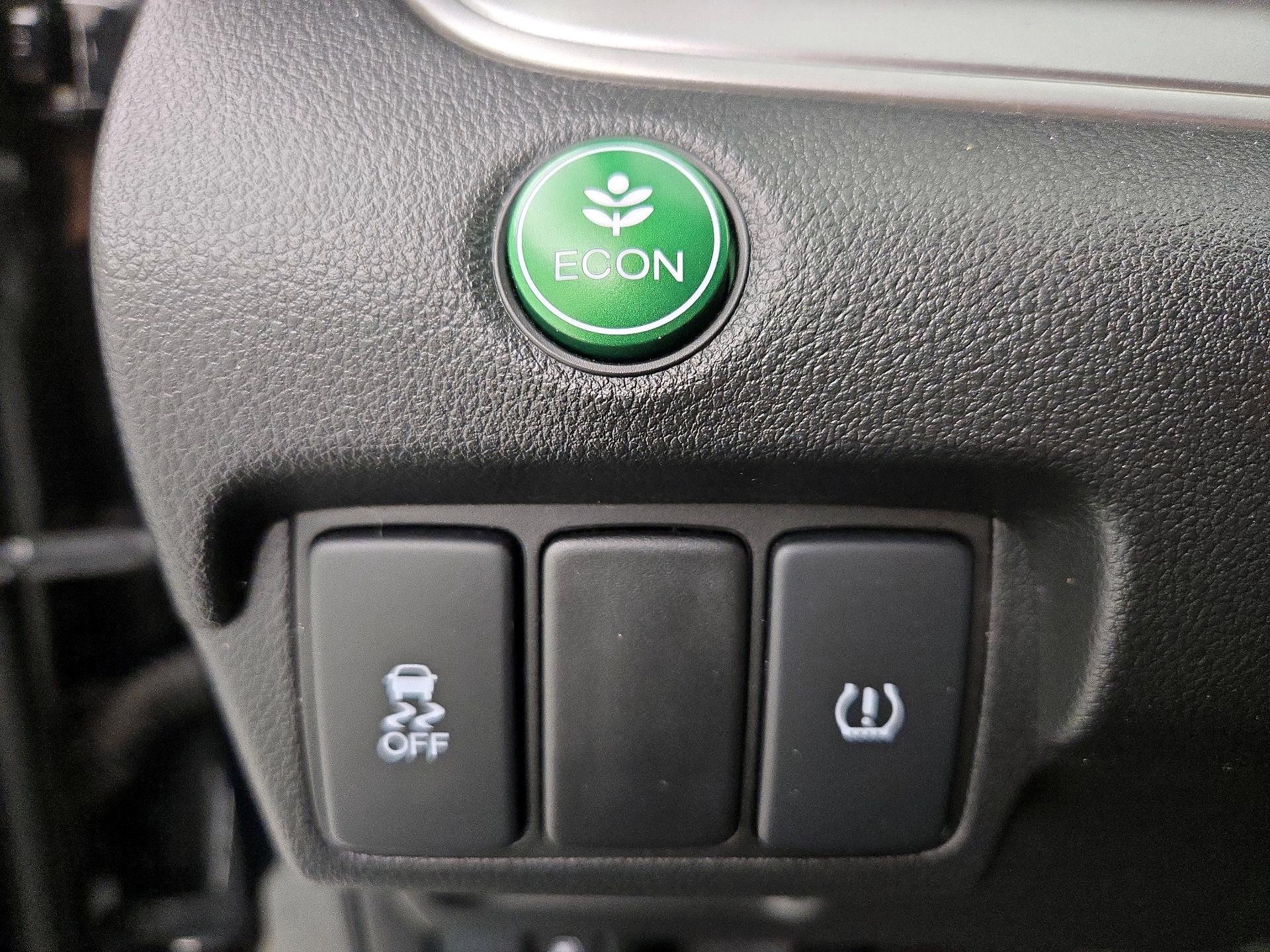 Thumbnail: 2016 Honda CR-V - 13