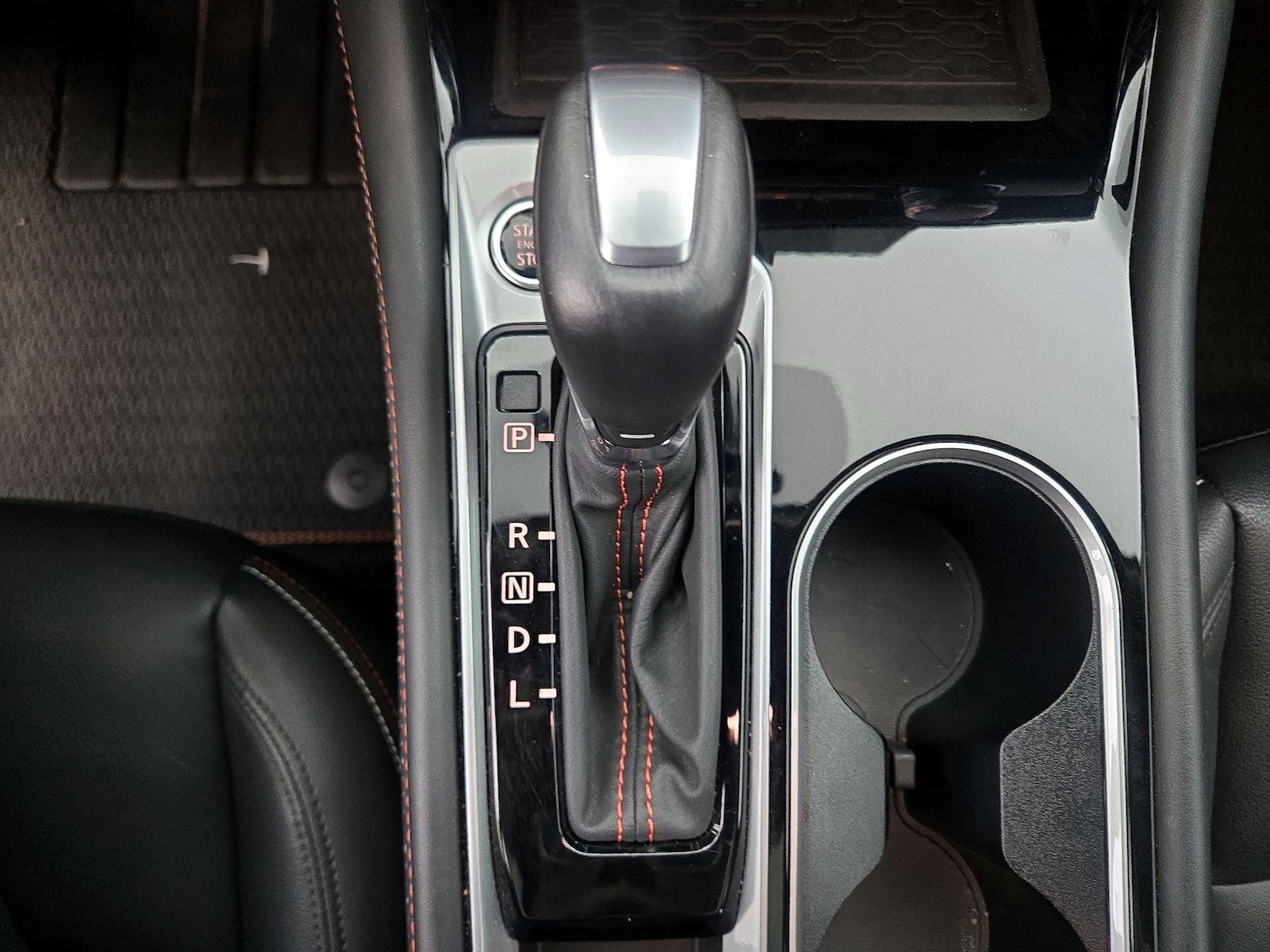 2024 Nissan Altima SR - Photo 19