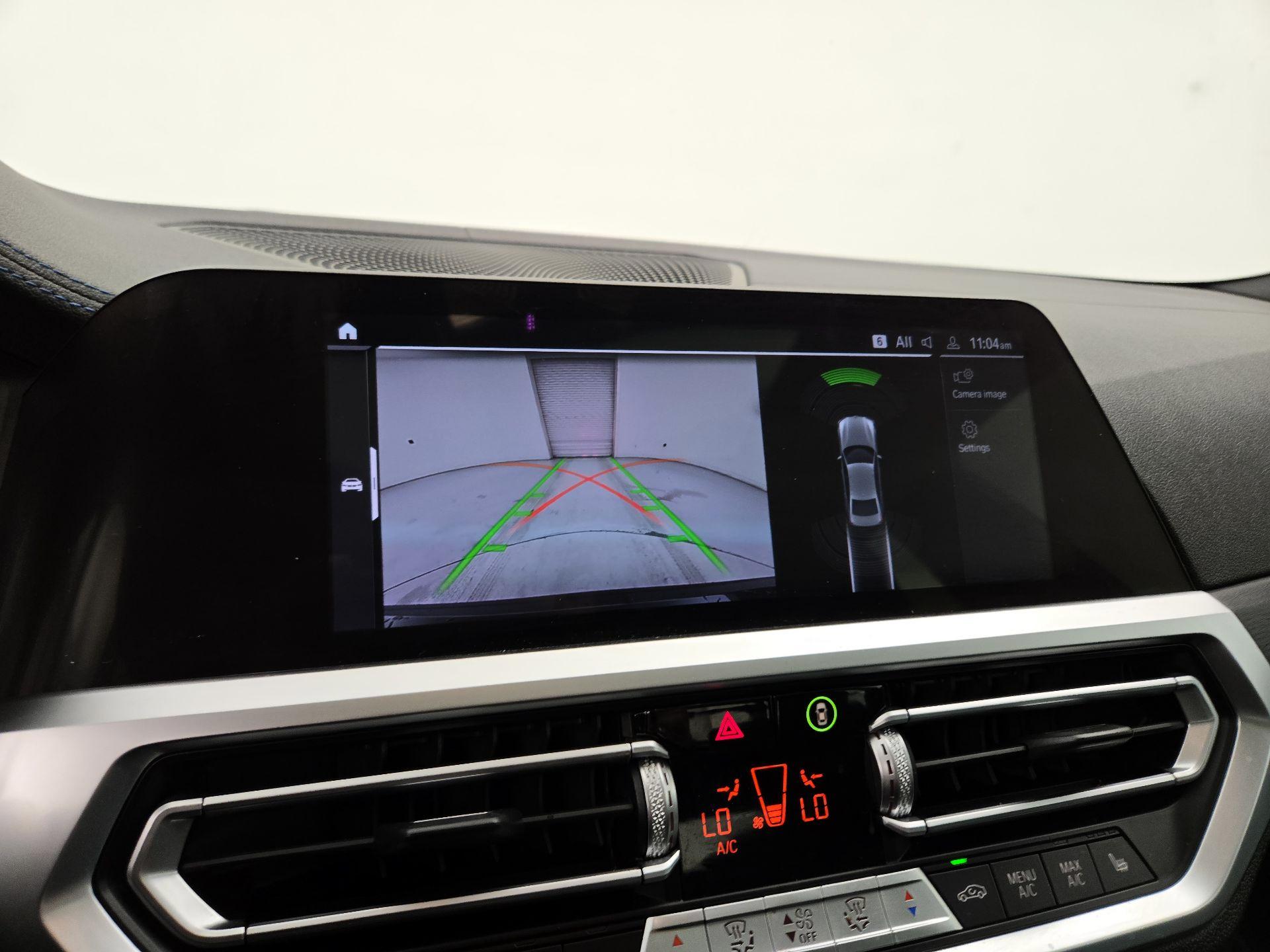 Thumbnail: 2021 BMW 3 Series - 15