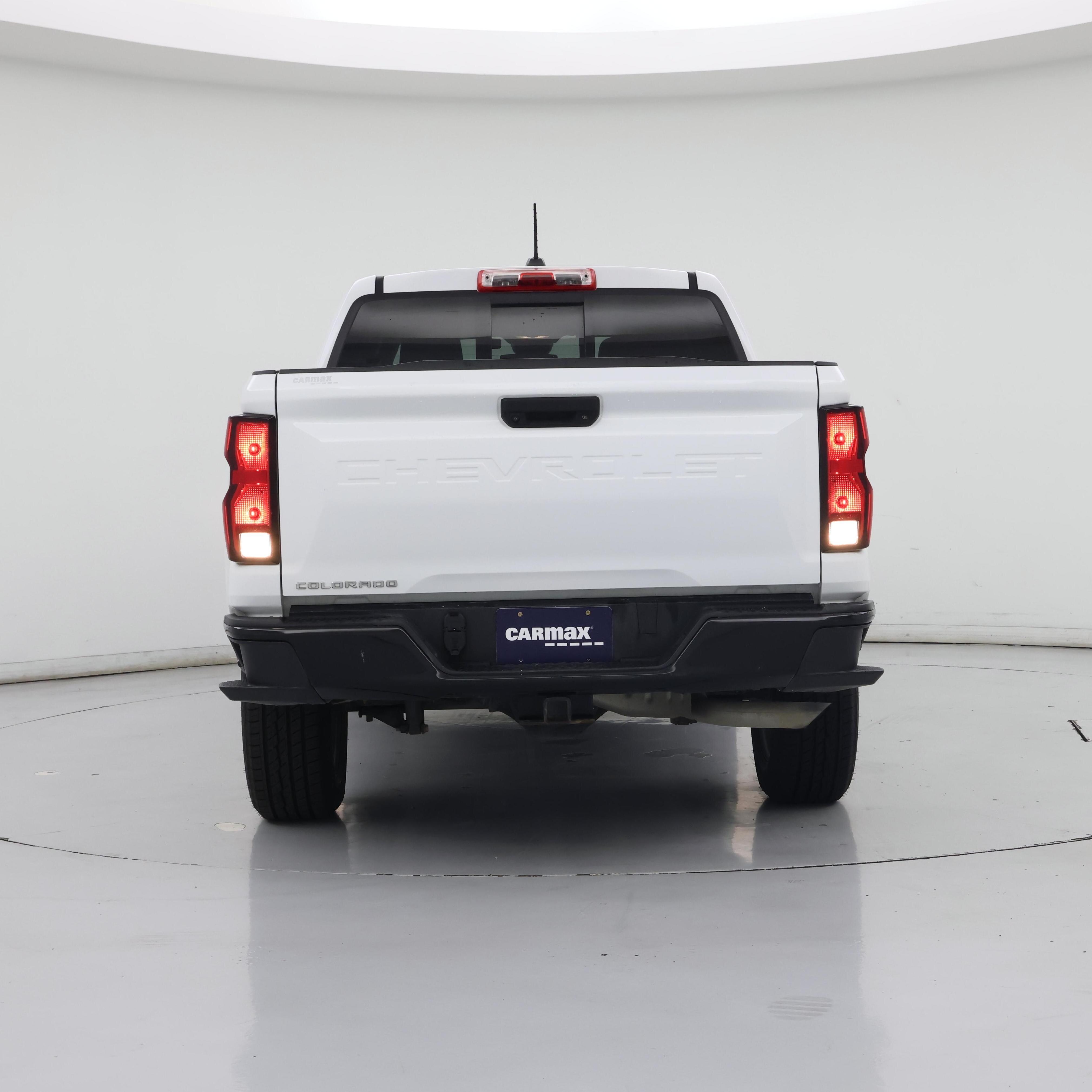 Thumbnail: 2023 Chevrolet Colorado - 6