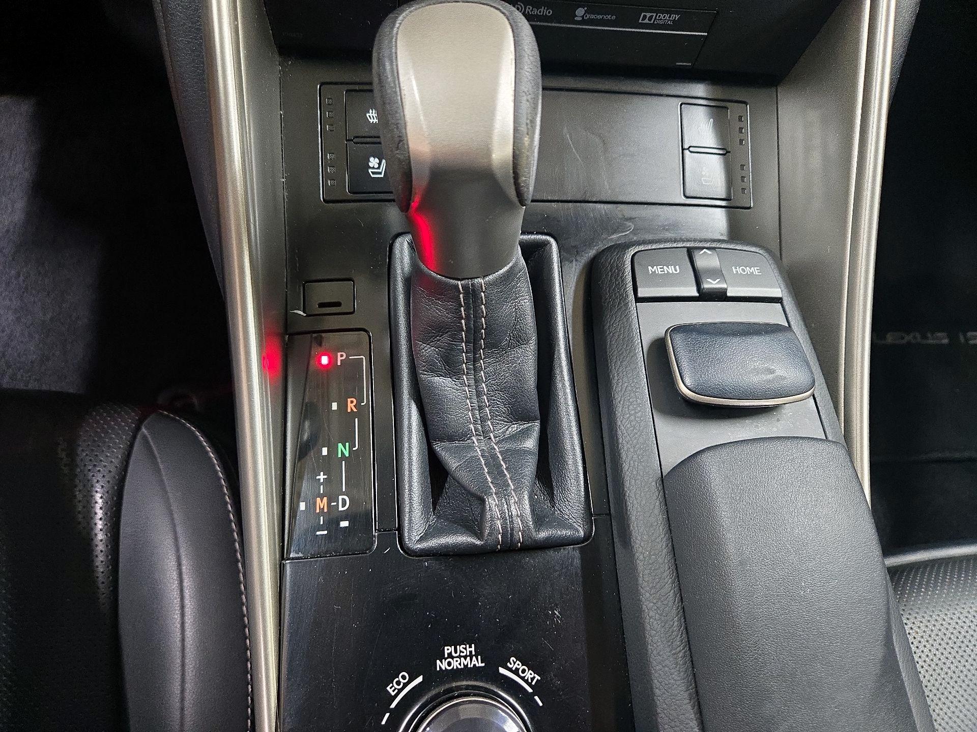 Thumbnail: 2014 Lexus IS - 16