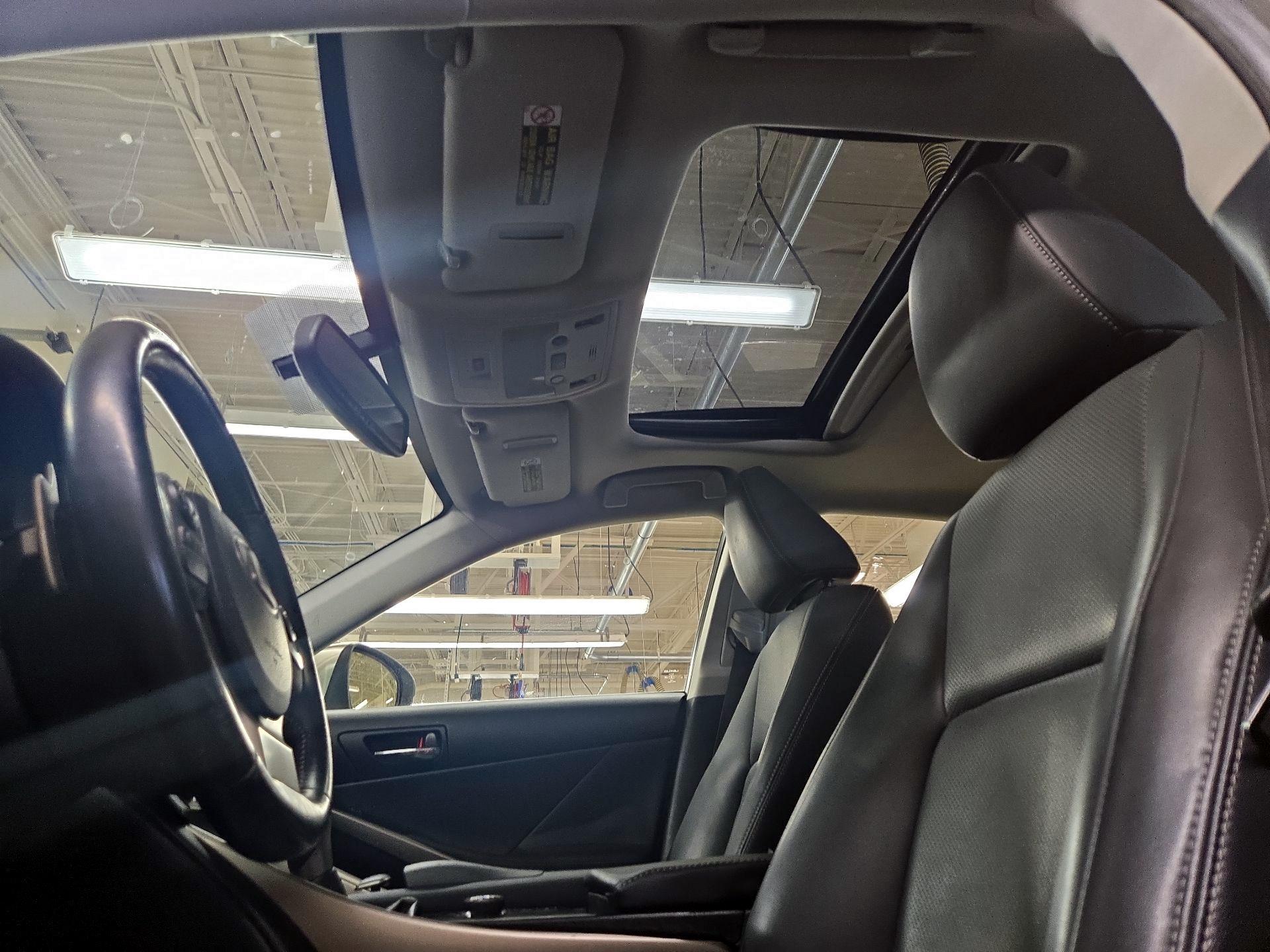 Thumbnail: 2014 Lexus IS - 18