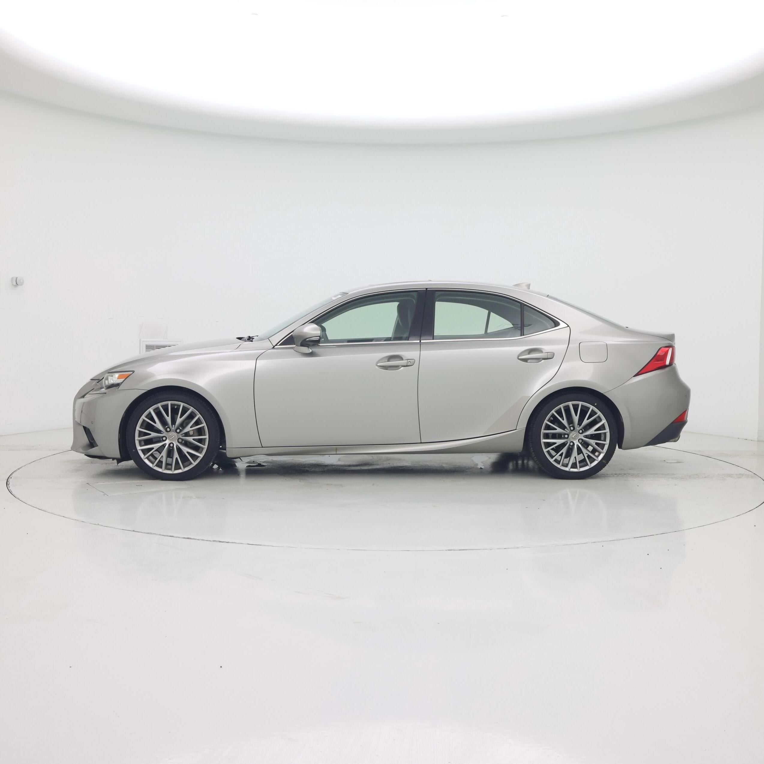 Thumbnail: 2014 Lexus IS - 3