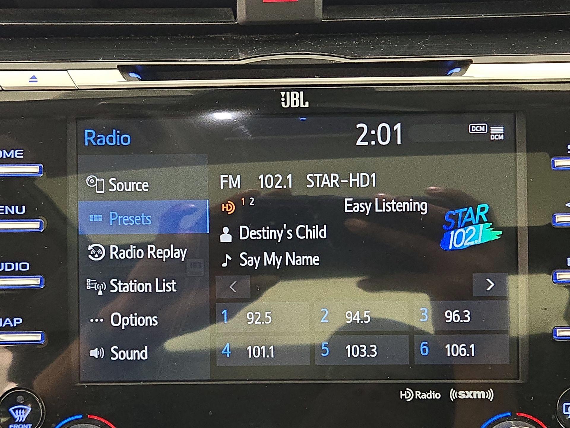 Thumbnail: 2020 Toyota Camry - 16