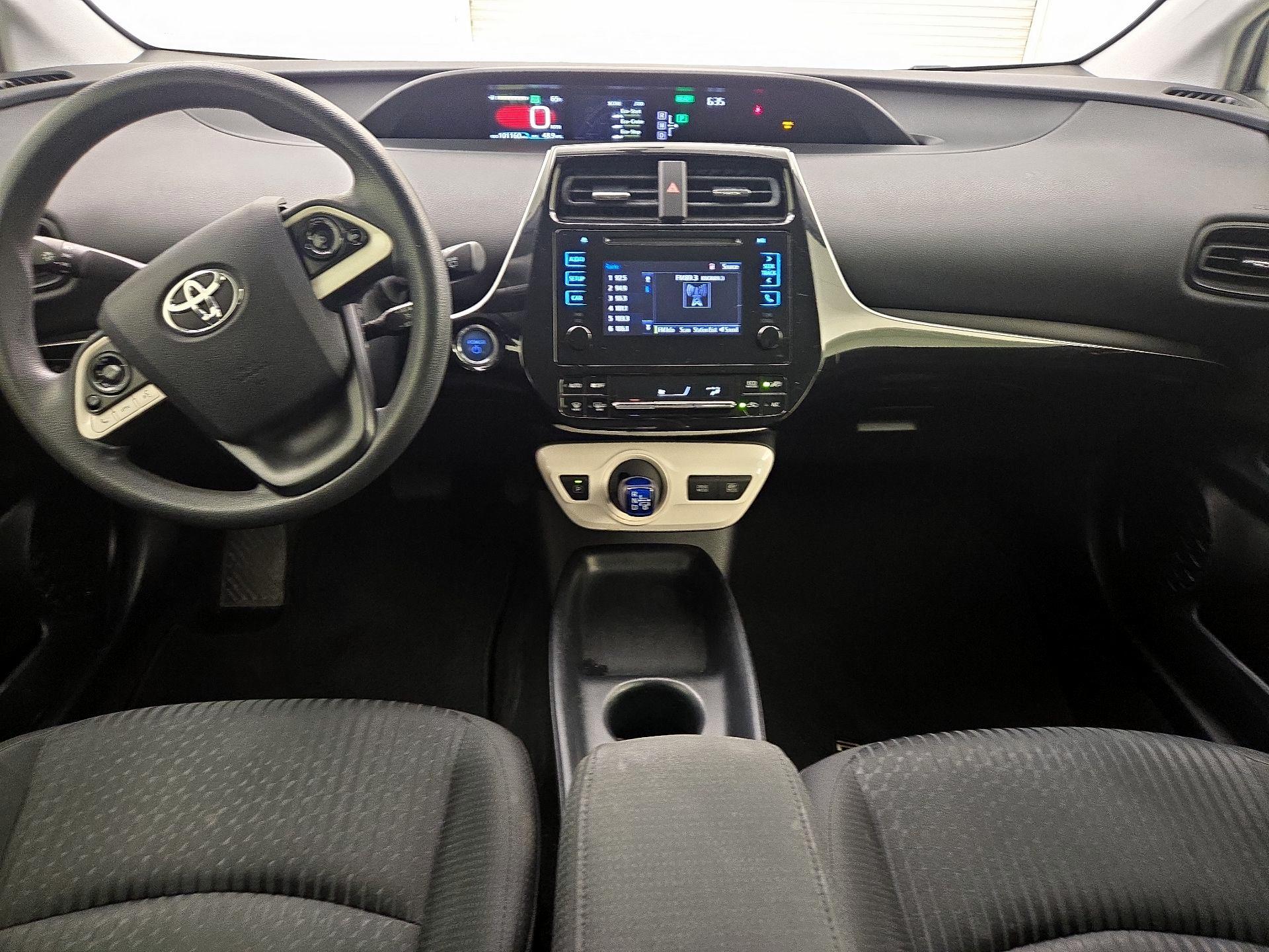 Thumbnail: 2016 Toyota Prius - 9