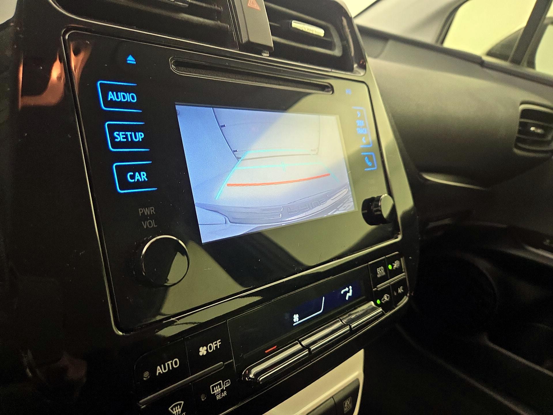 Thumbnail: 2016 Toyota Prius - 14