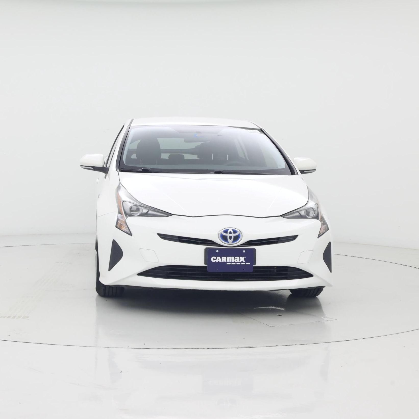 Thumbnail: 2016 Toyota Prius - 5