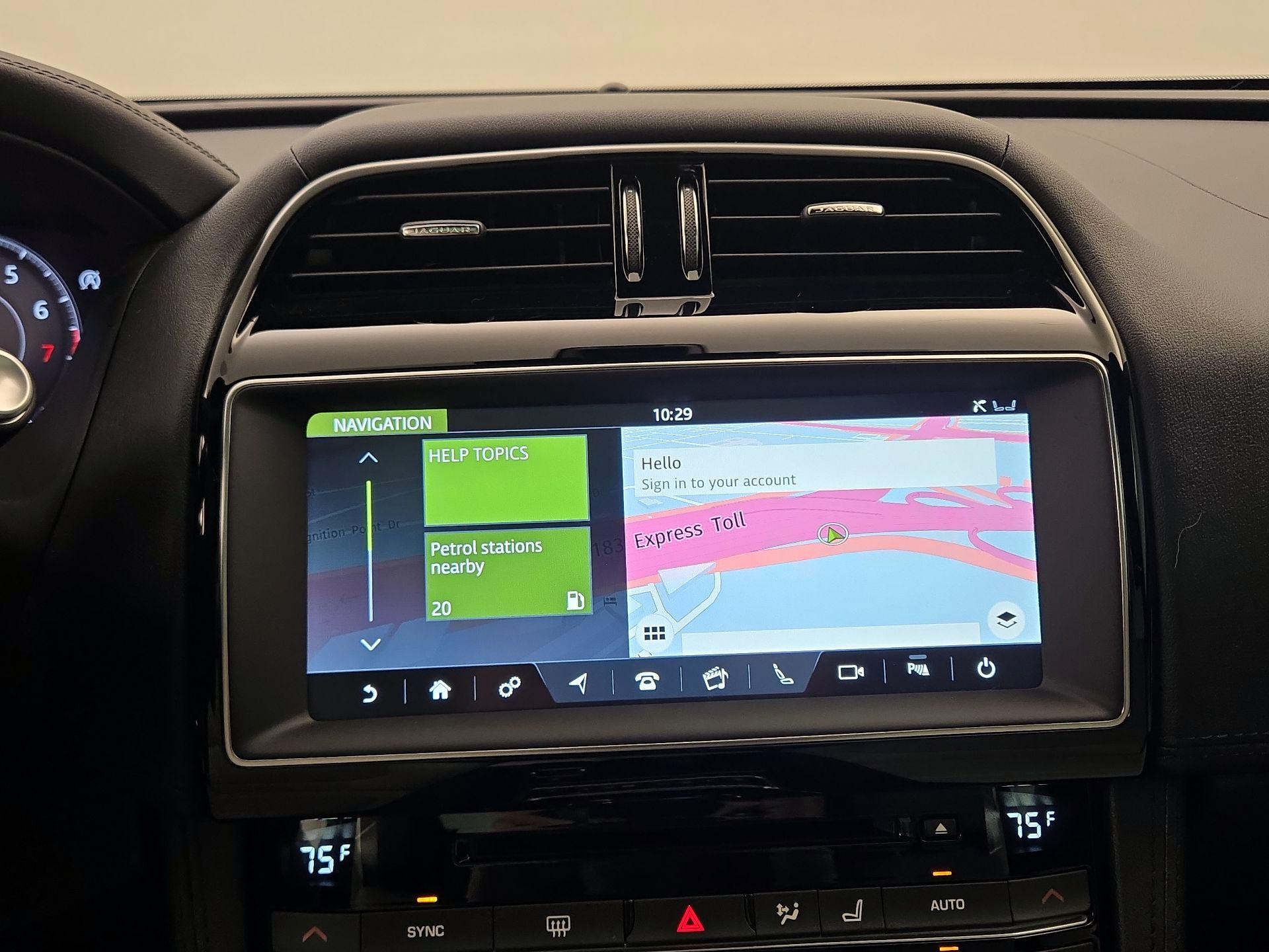 Thumbnail: 2020 Jaguar F-Pace - 14