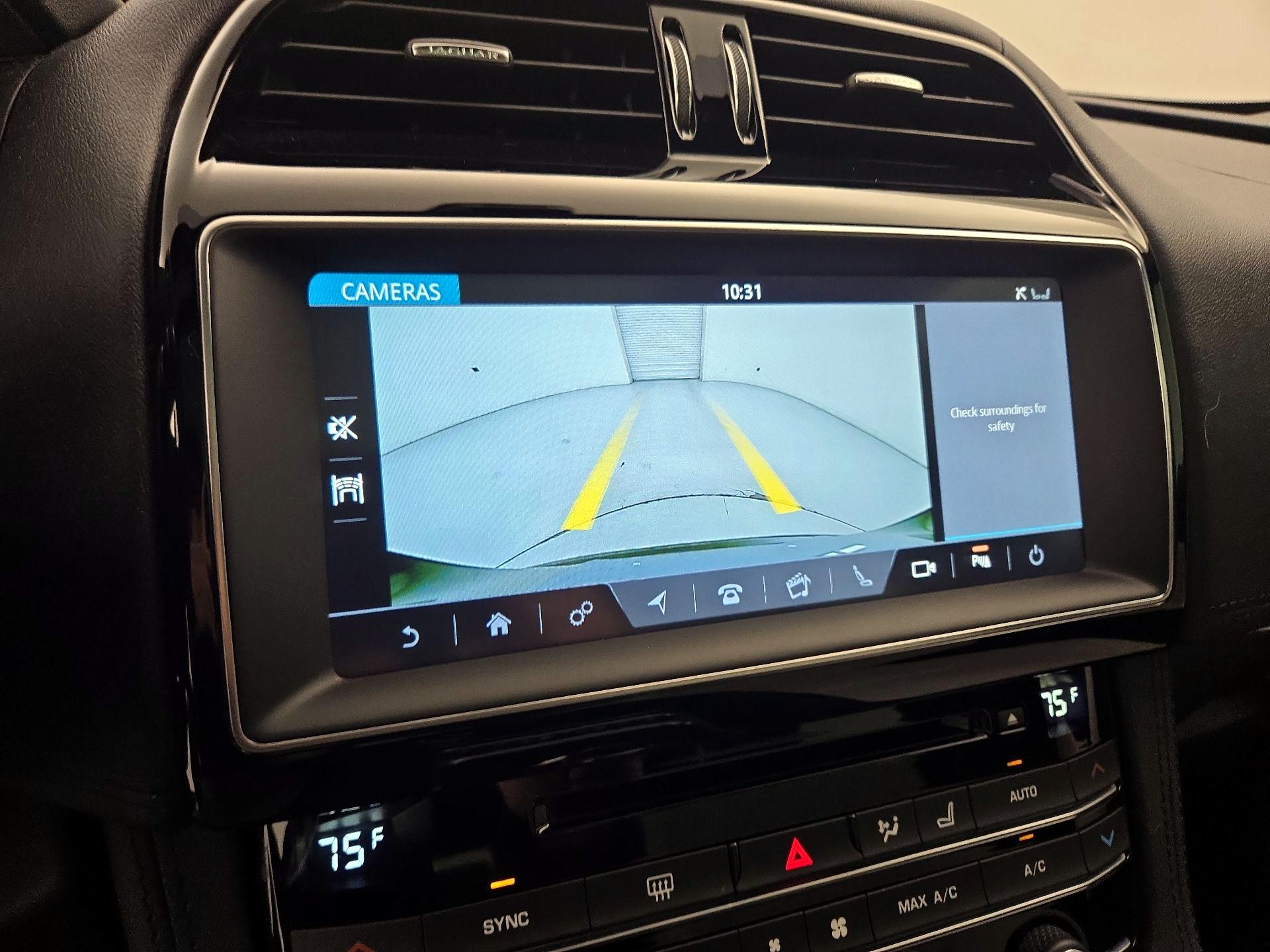 Thumbnail: 2020 Jaguar F-Pace - 15