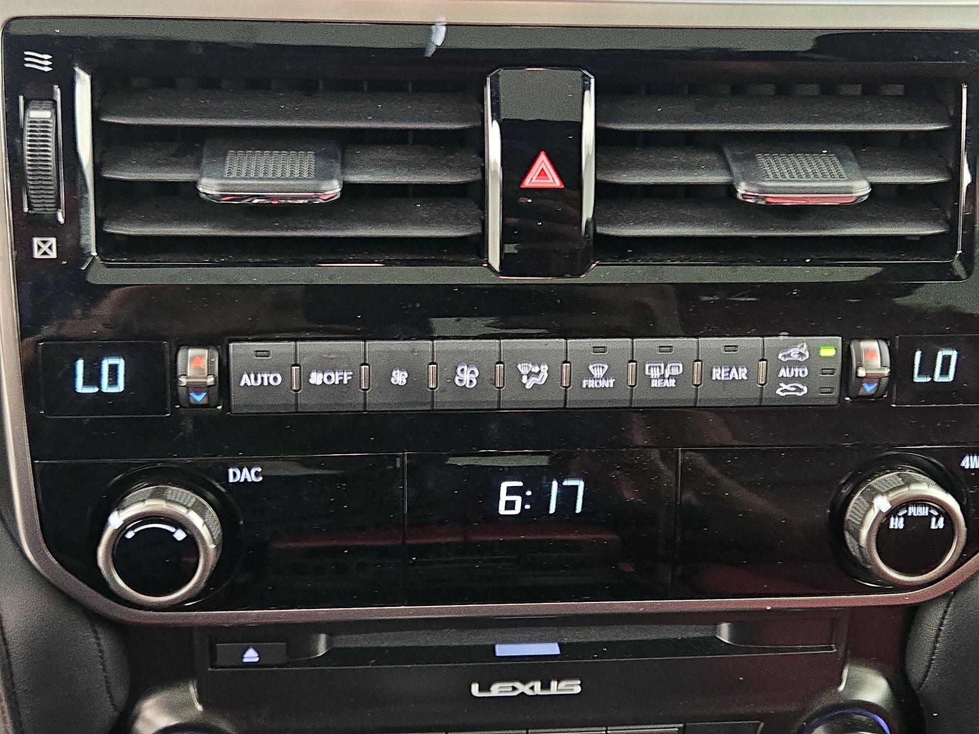 Thumbnail: 2022 Lexus GX - 17