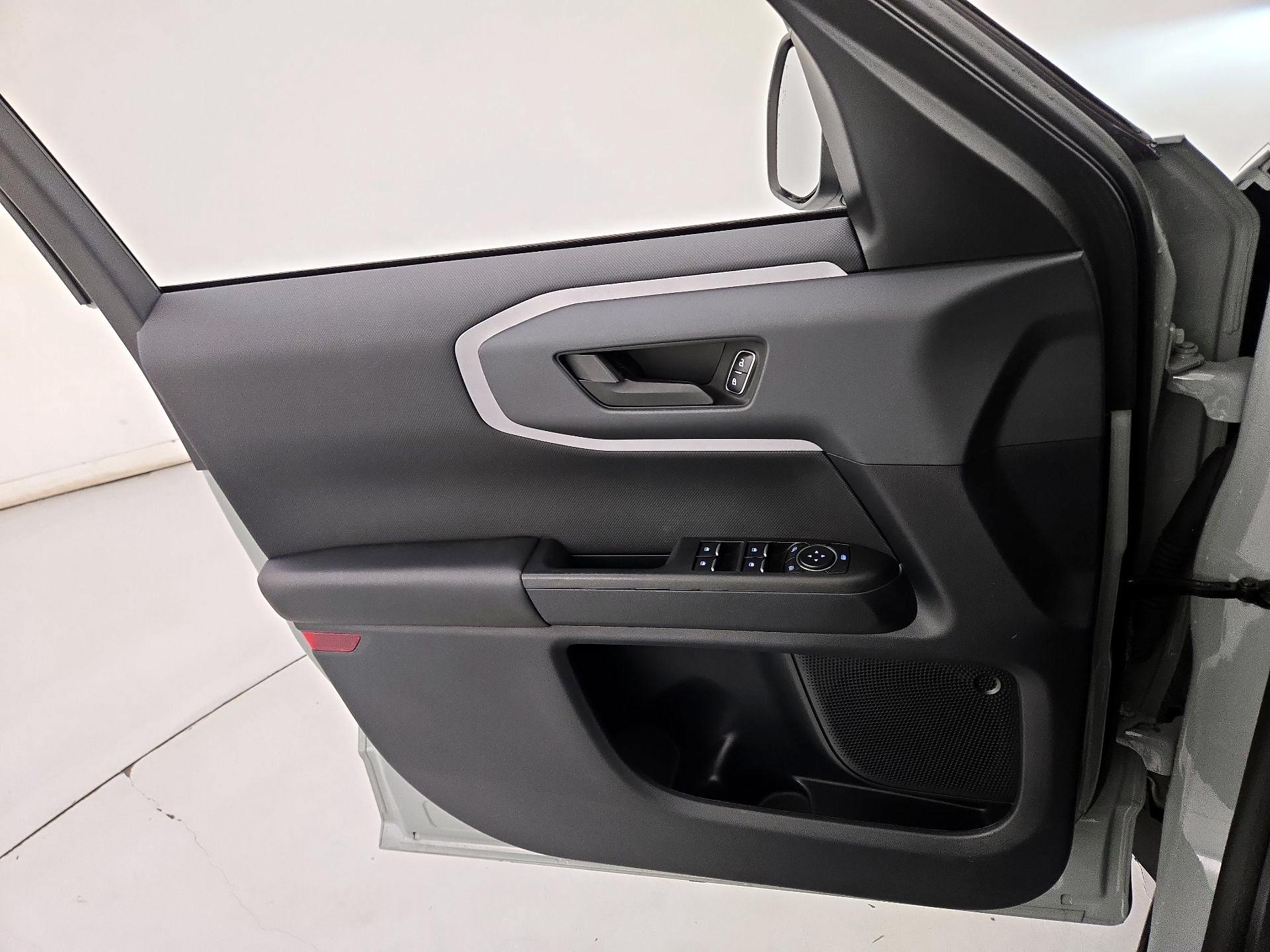 Thumbnail: 2024 Ford Bronco Sport - 12