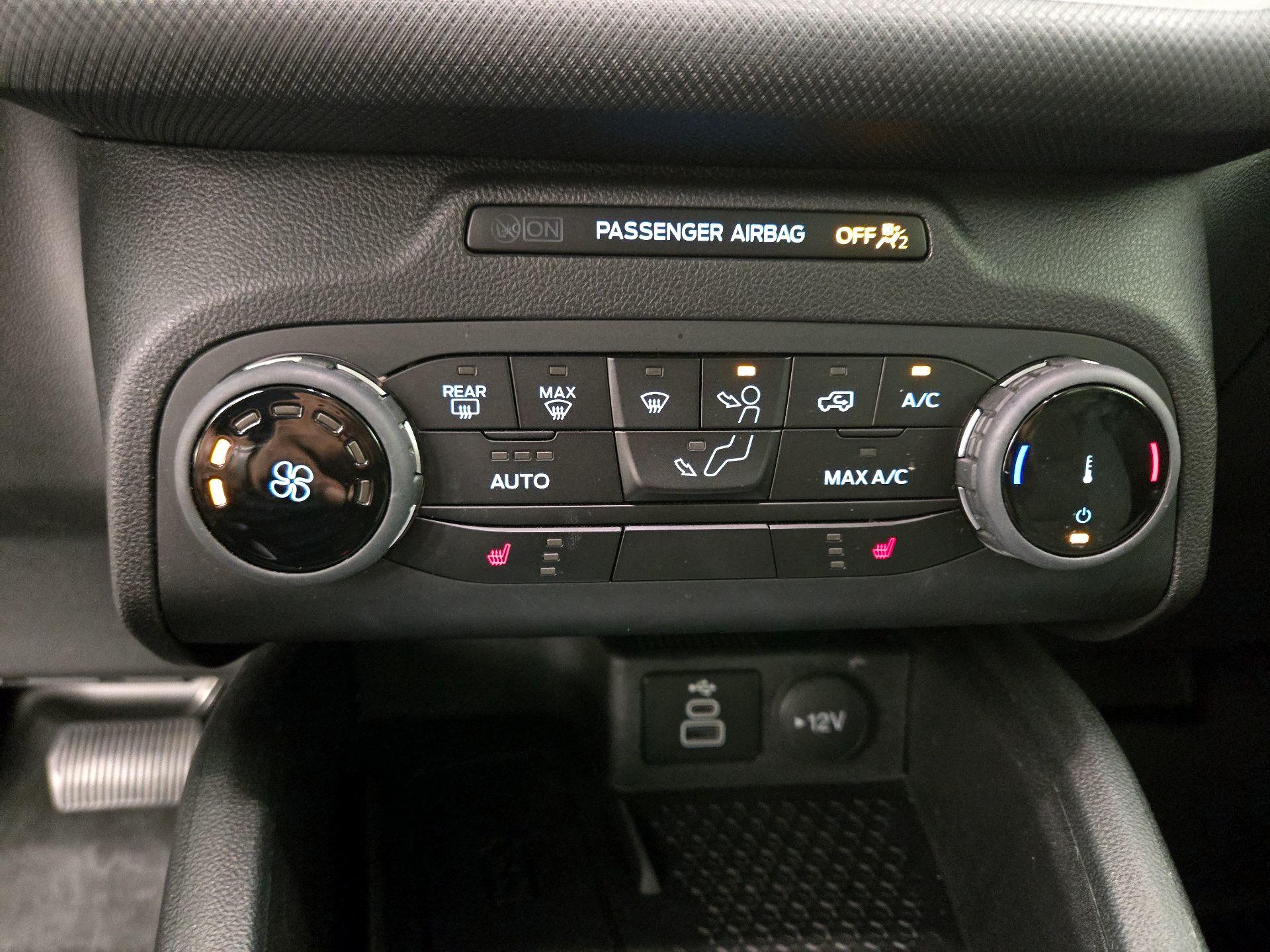 Thumbnail: 2024 Ford Bronco Sport - 16