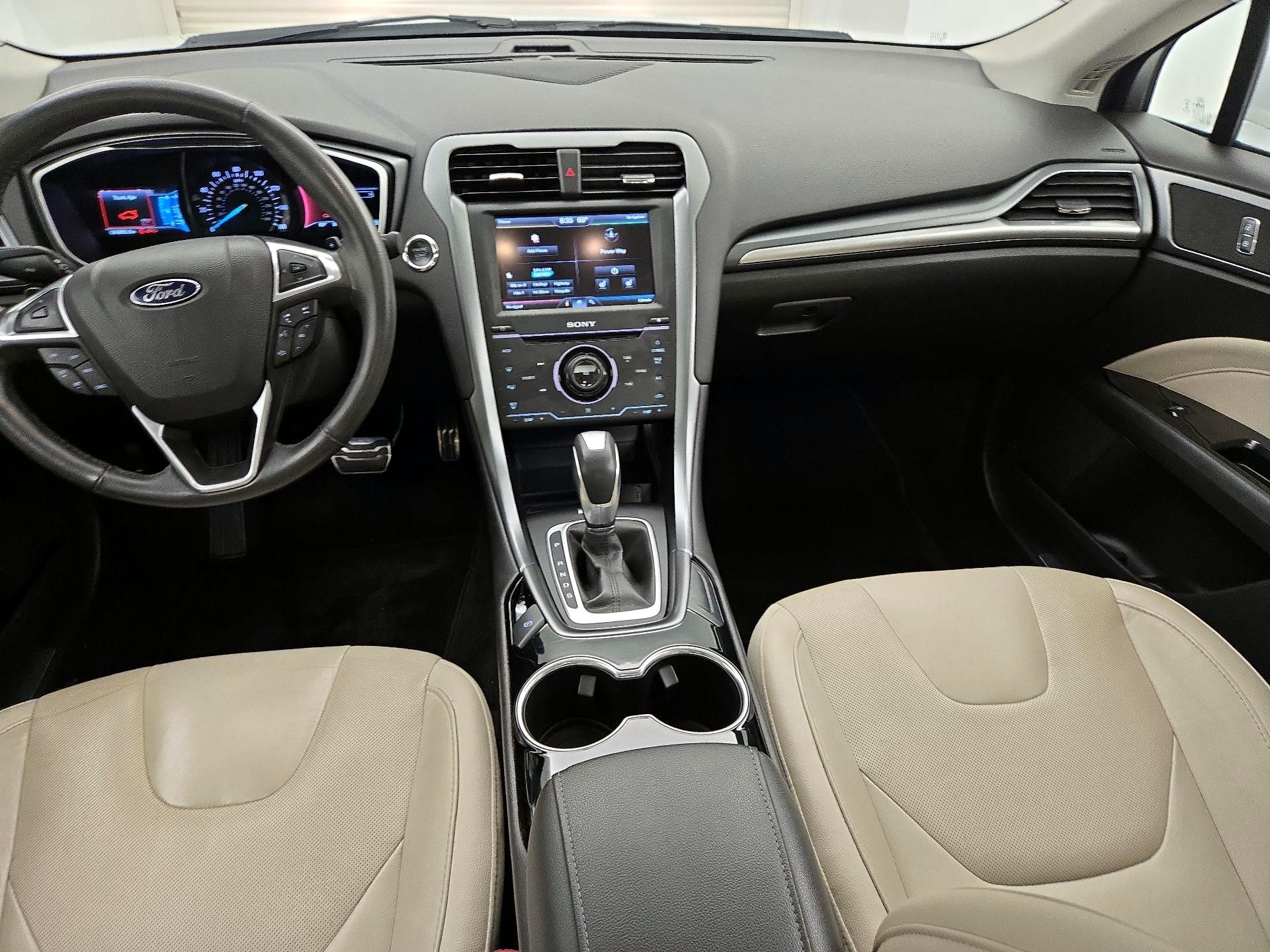 Thumbnail: 2015 Ford Fusion - 9