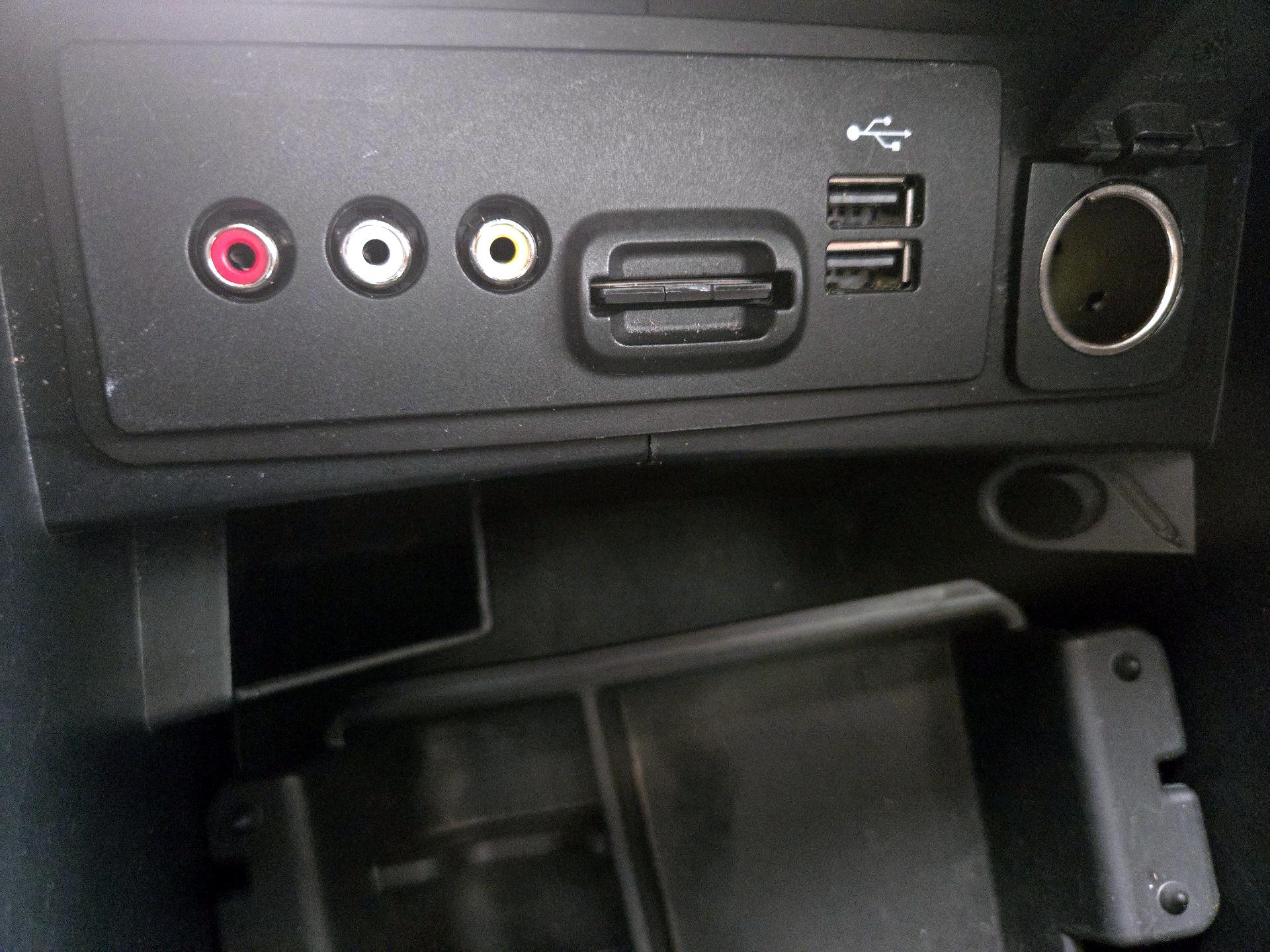 Thumbnail: 2015 Ford Fusion - 18