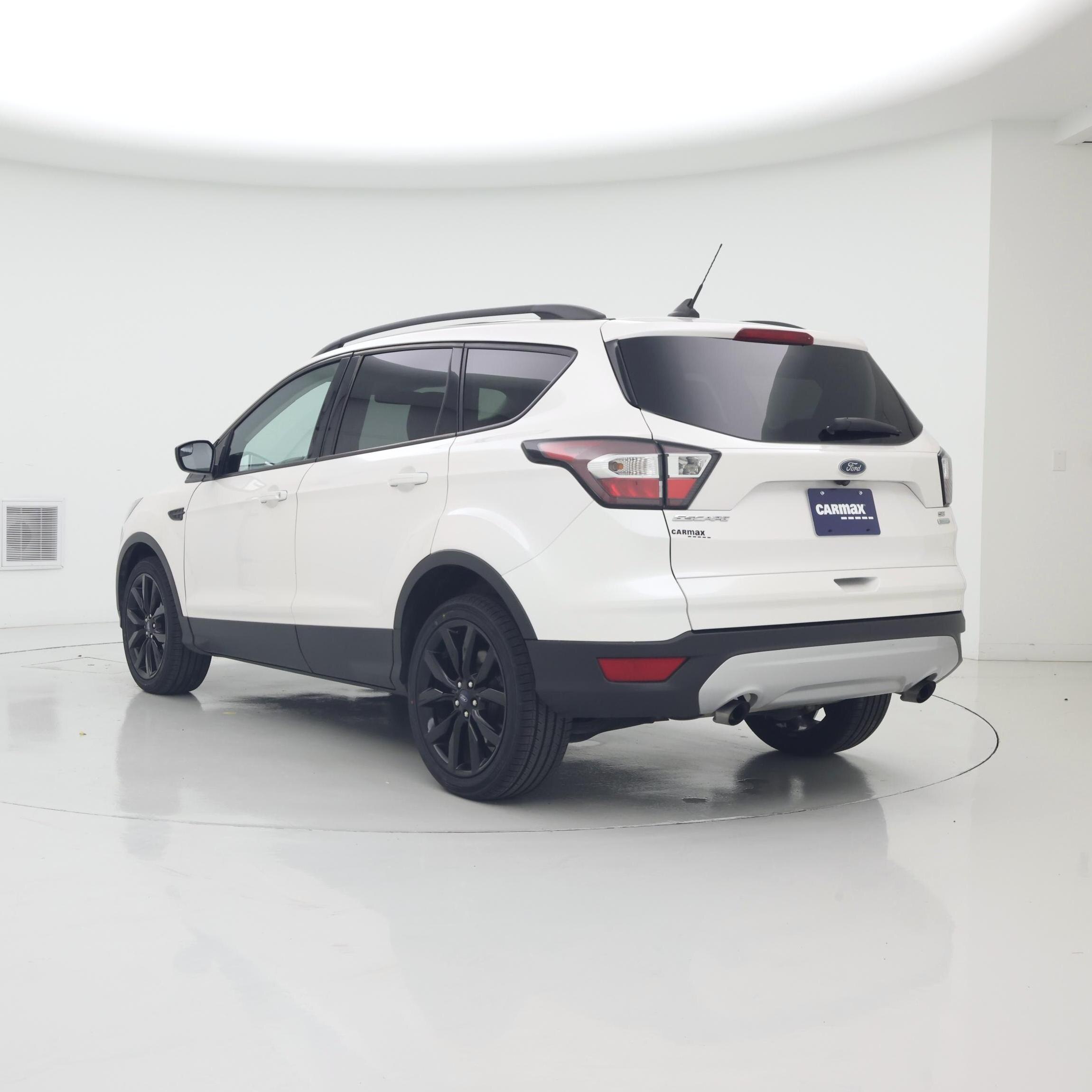 Thumbnail: 2018 Ford Escape - 2