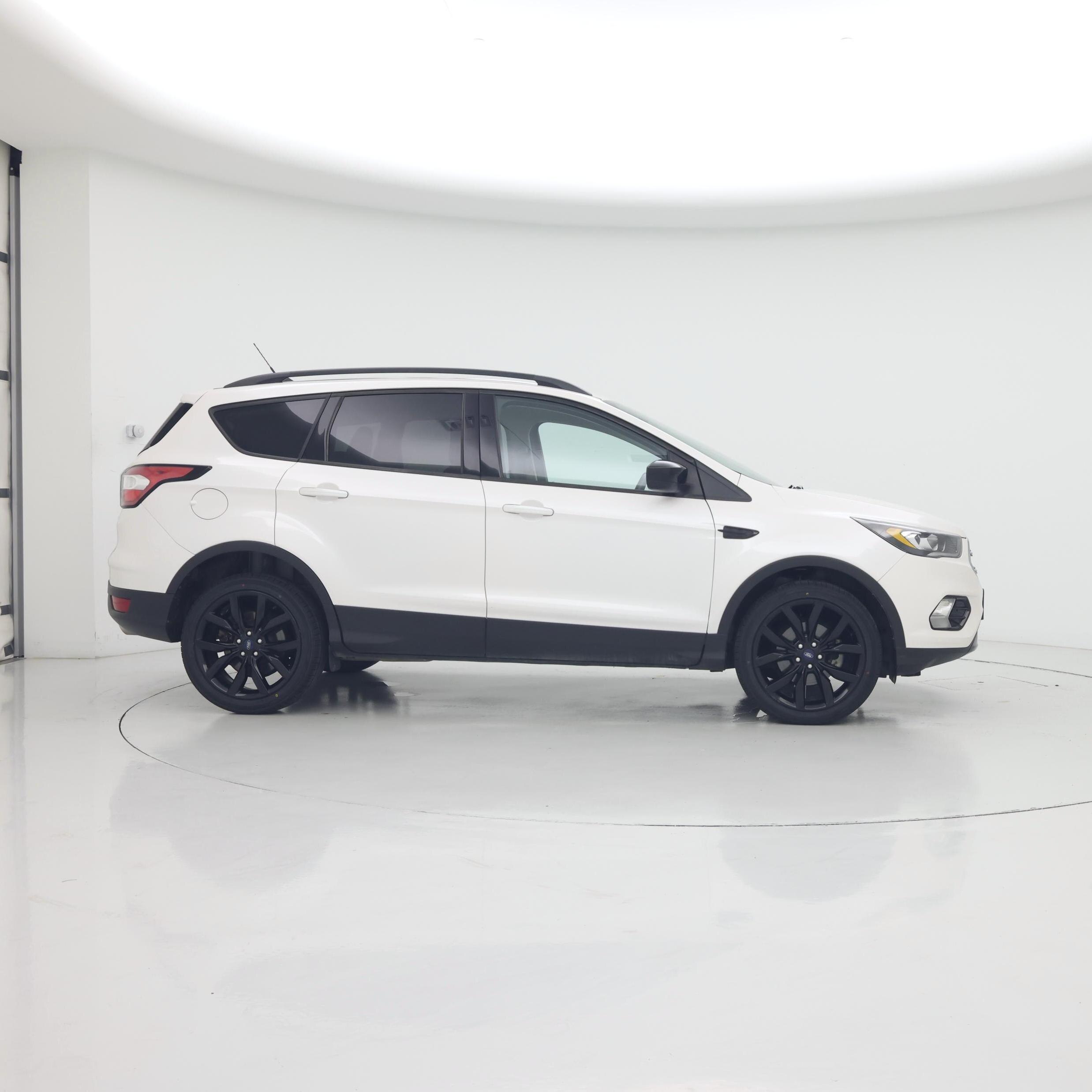 Thumbnail: 2018 Ford Escape - 7