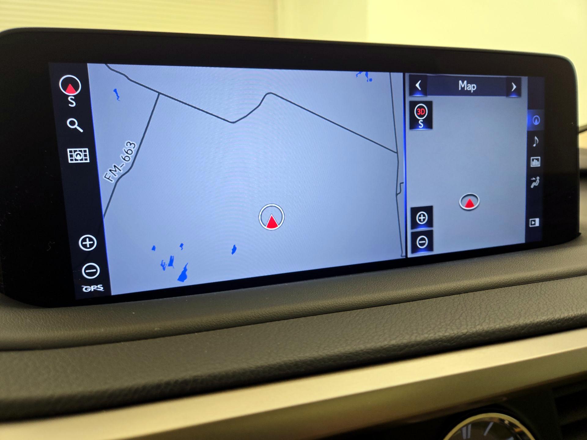 Thumbnail: 2021 Lexus RX - 14