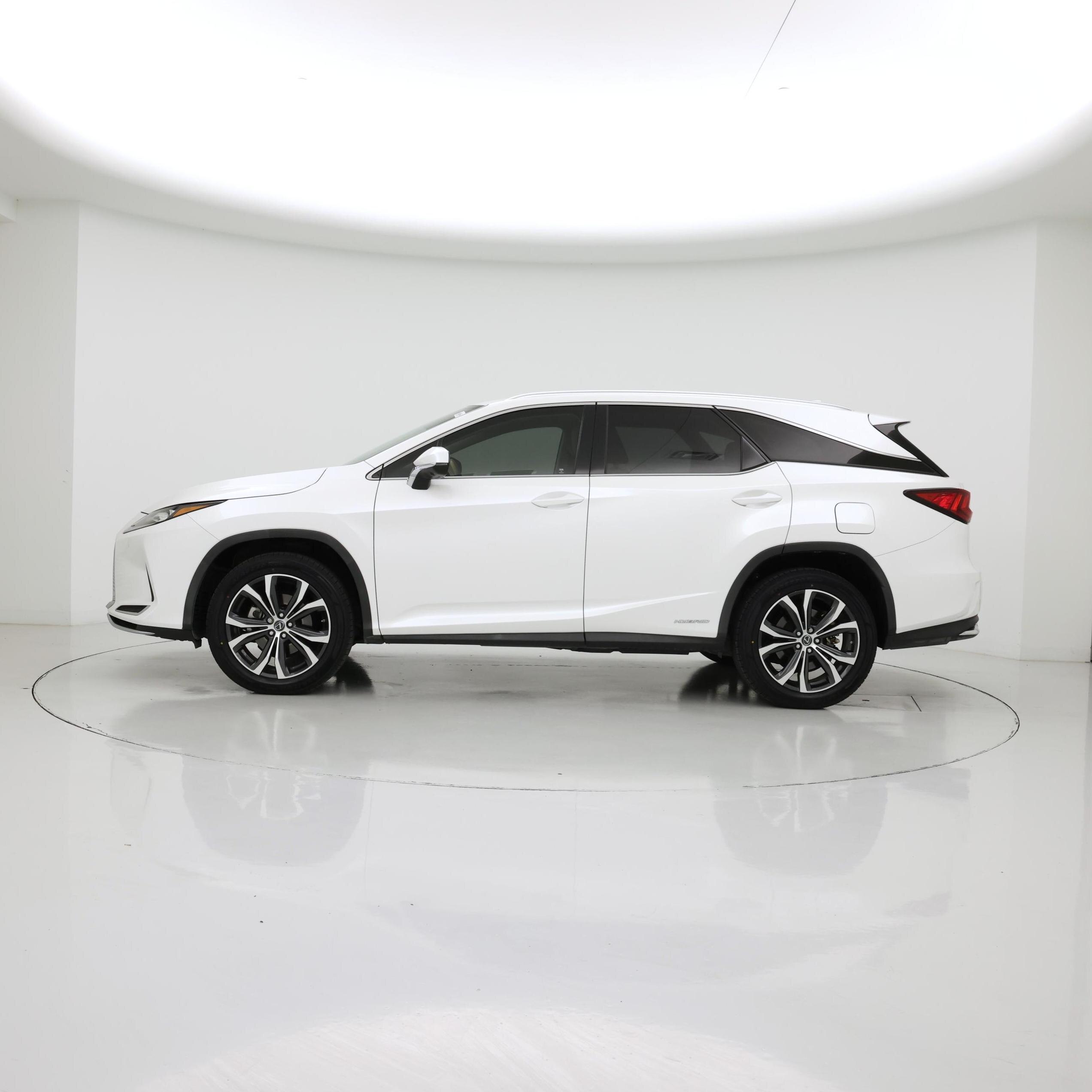 Thumbnail: 2021 Lexus RX - 3