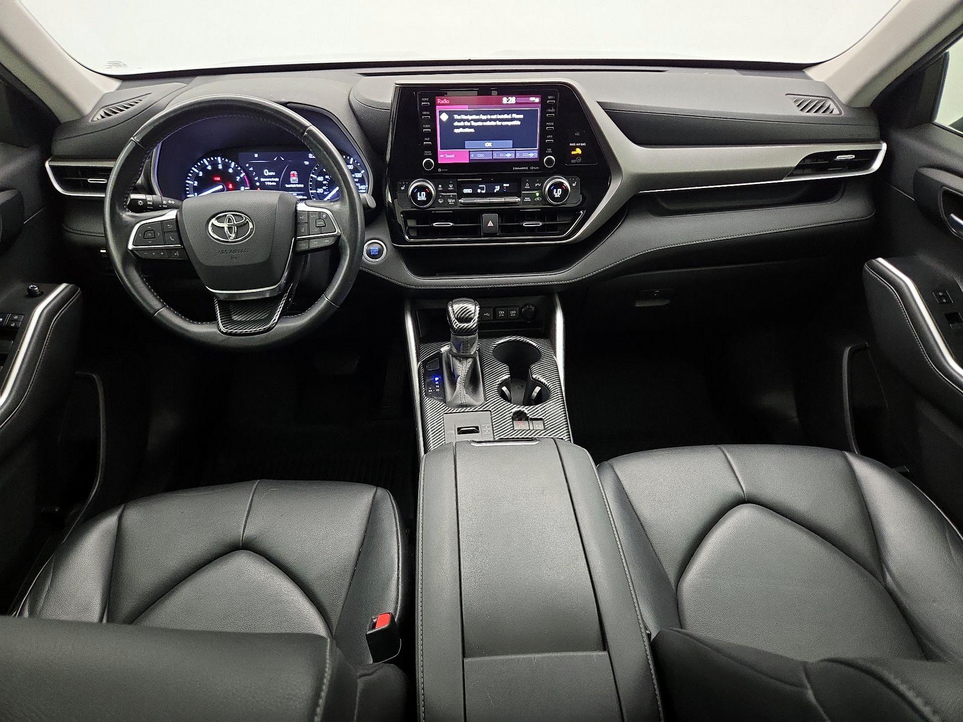 Thumbnail: 2020 Toyota Highlander - 9