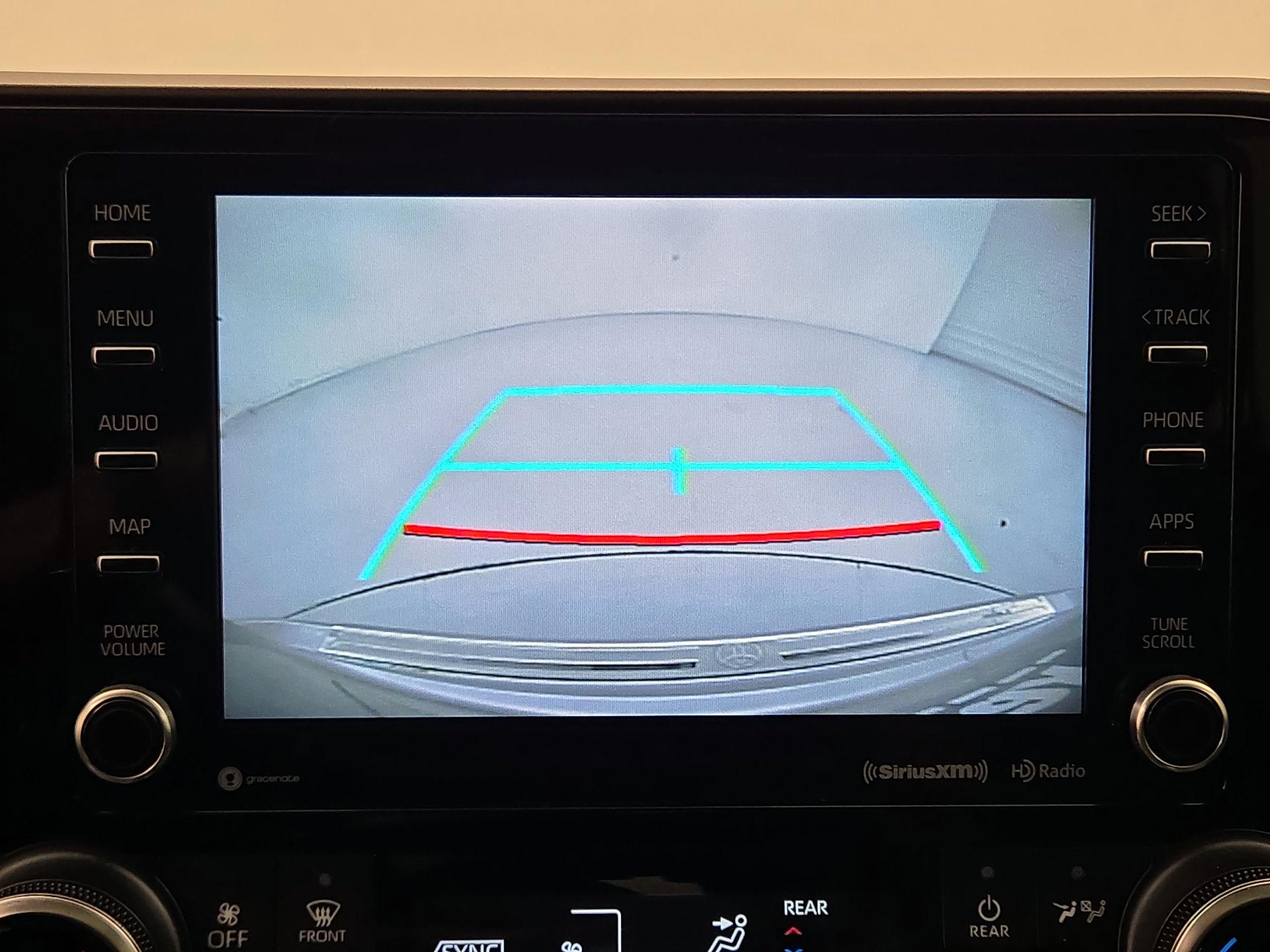 Thumbnail: 2020 Toyota Highlander - 14