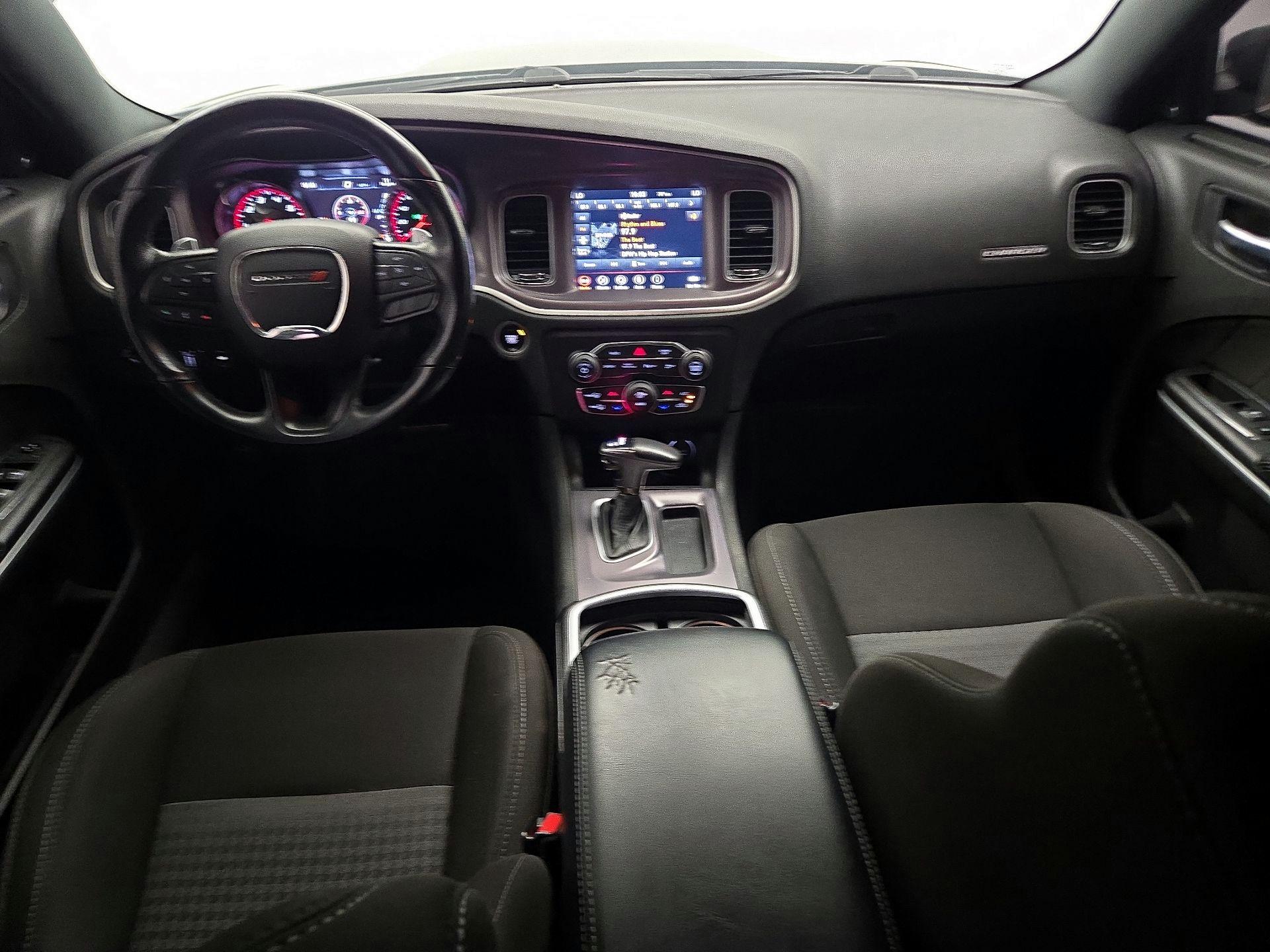 Thumbnail: 2021 Dodge Charger - 9
