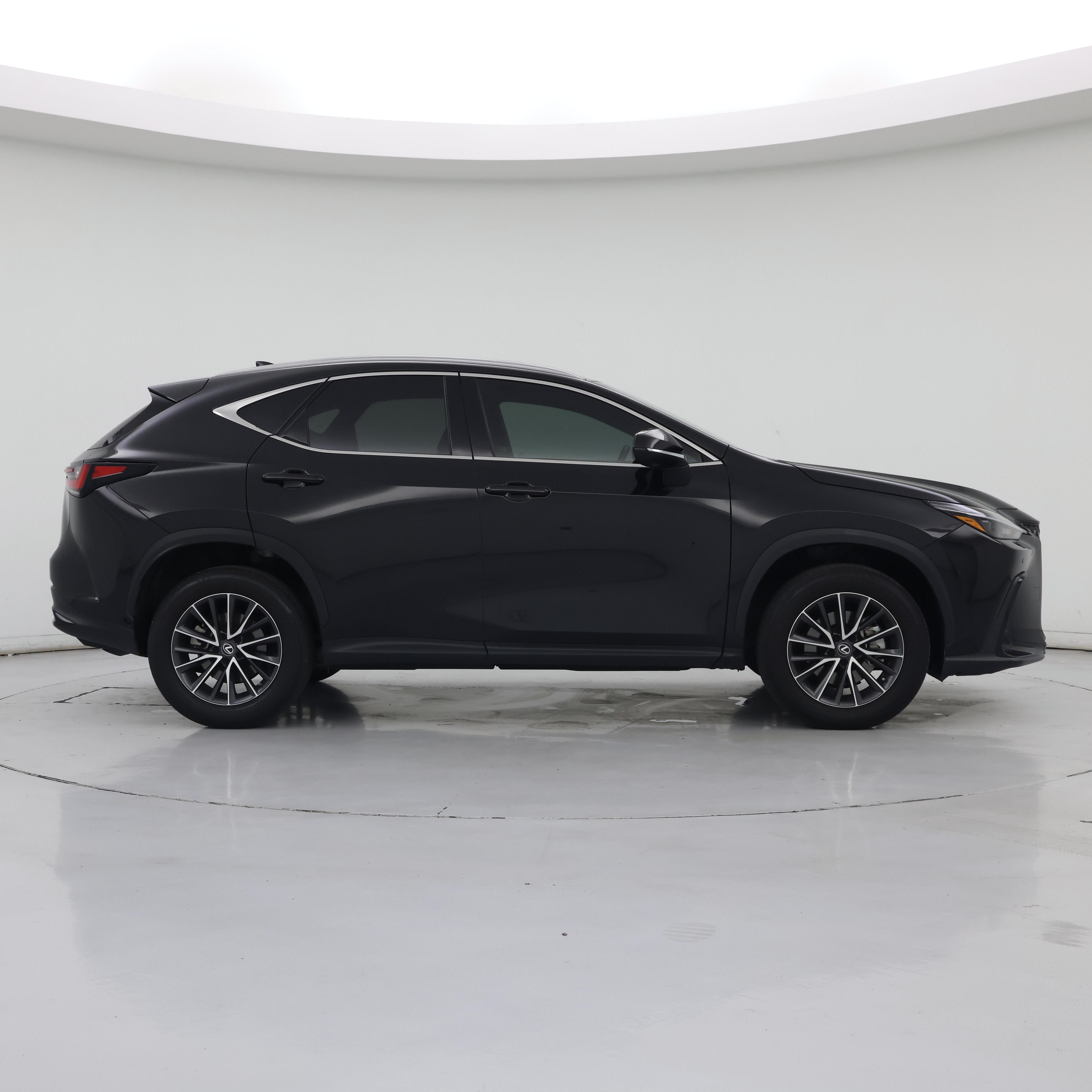 Thumbnail: 2022 Lexus NX - 7