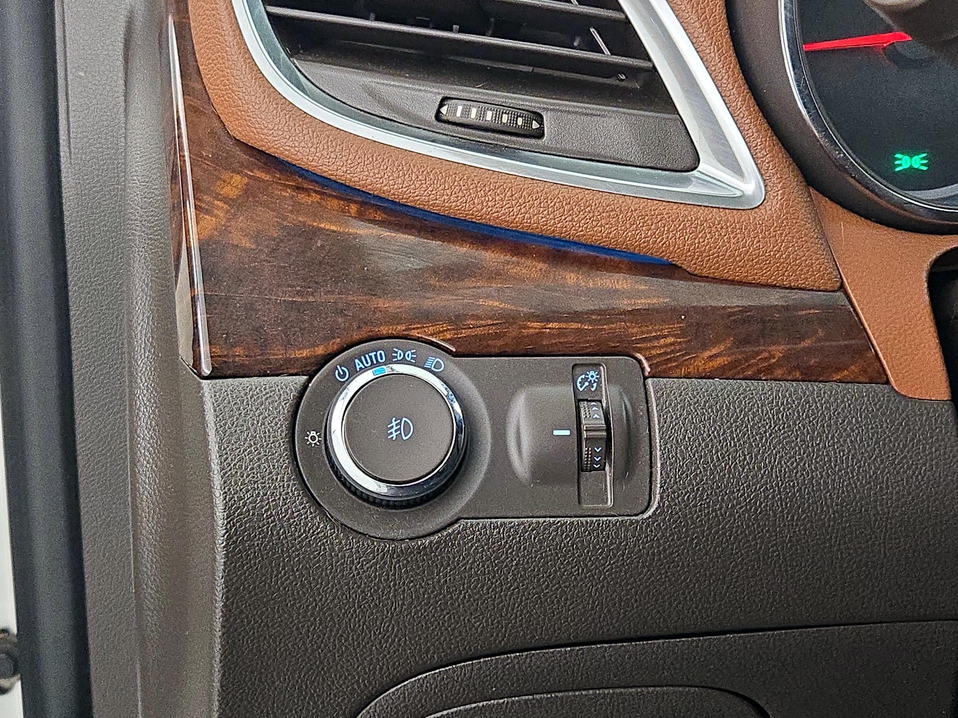 Thumbnail: 2015 Buick Encore - 13