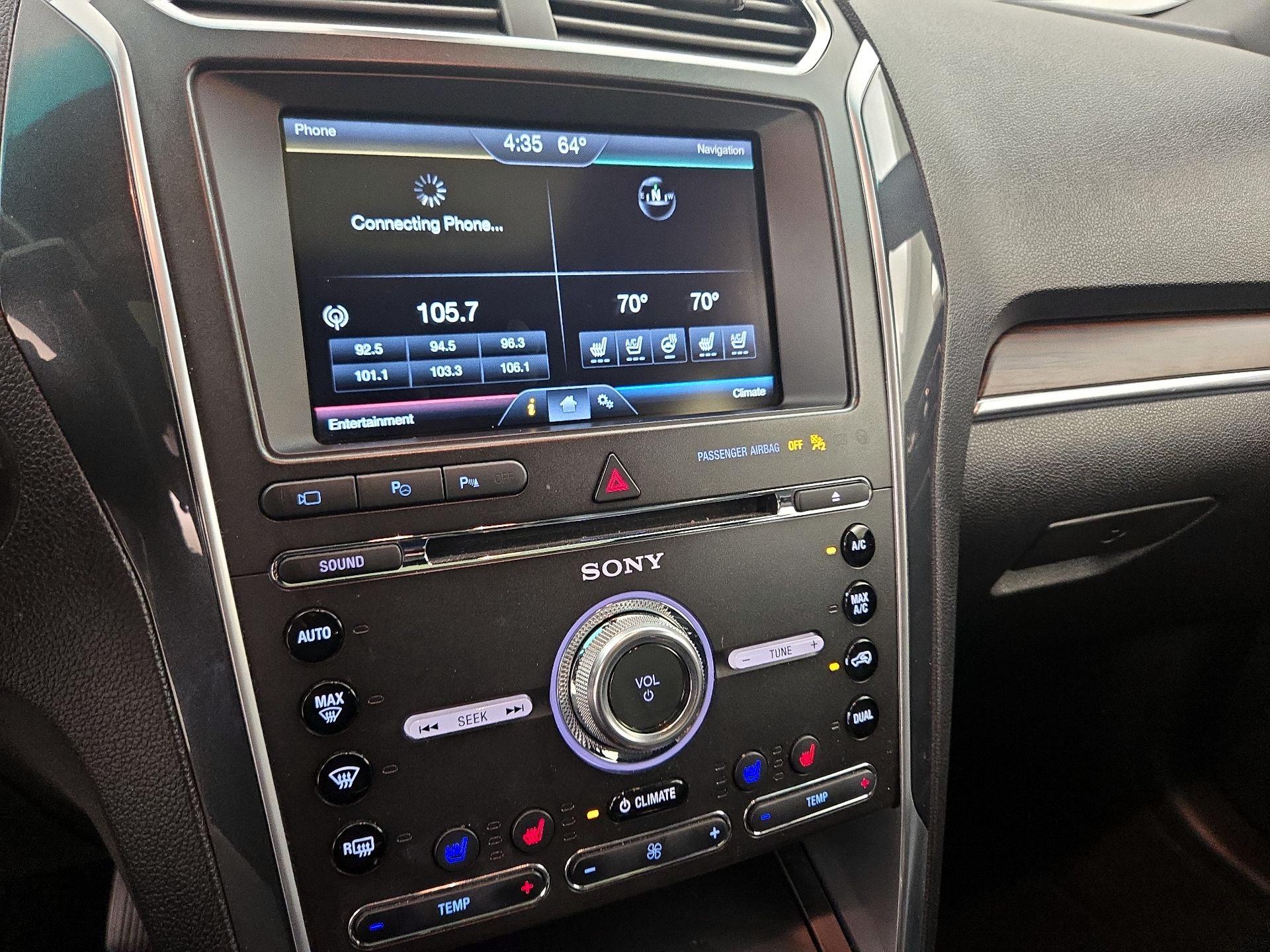 Thumbnail: 2016 Ford Explorer - 17