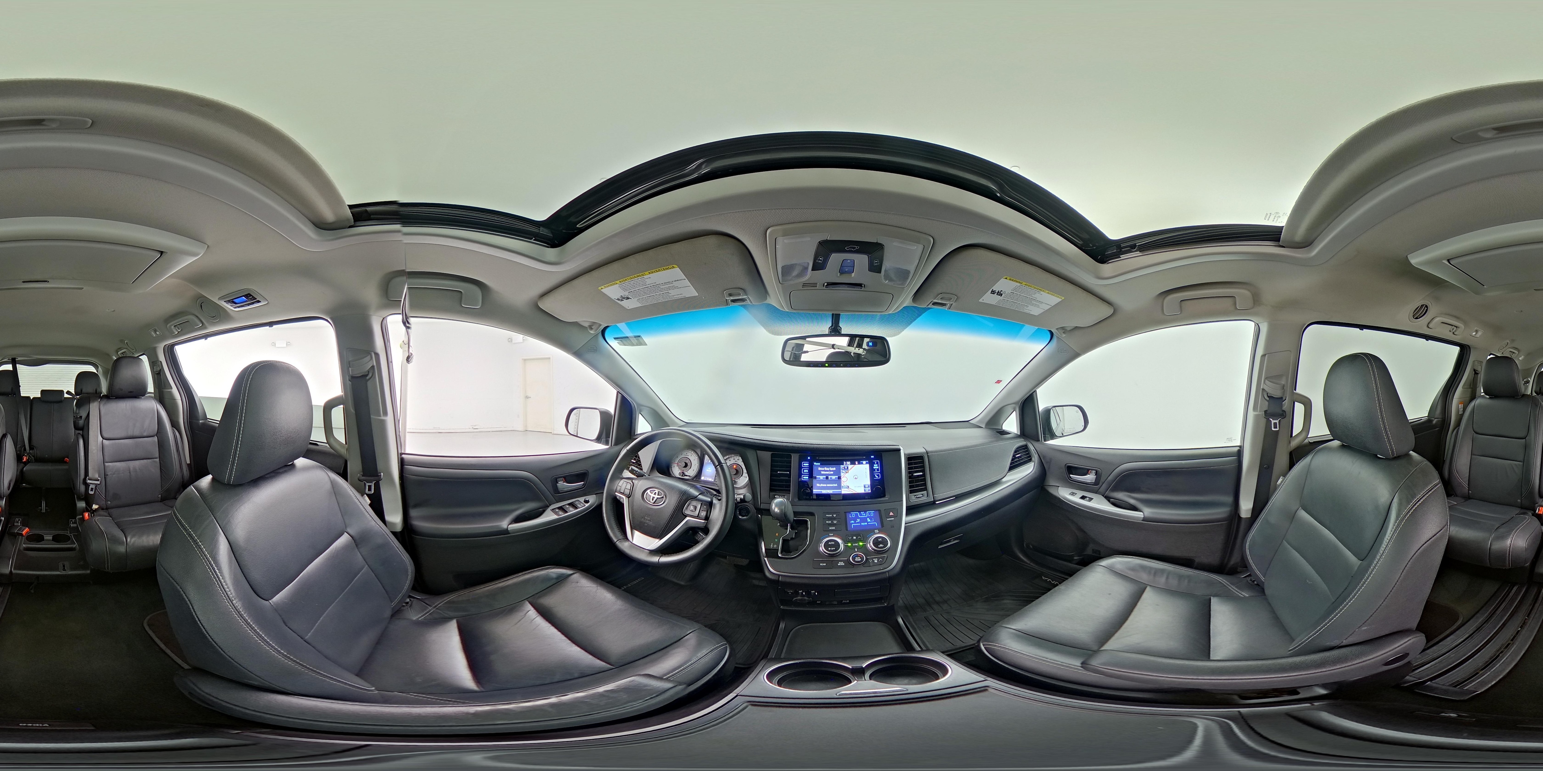 2016 Toyota Sienna SE Premium - Photo 29