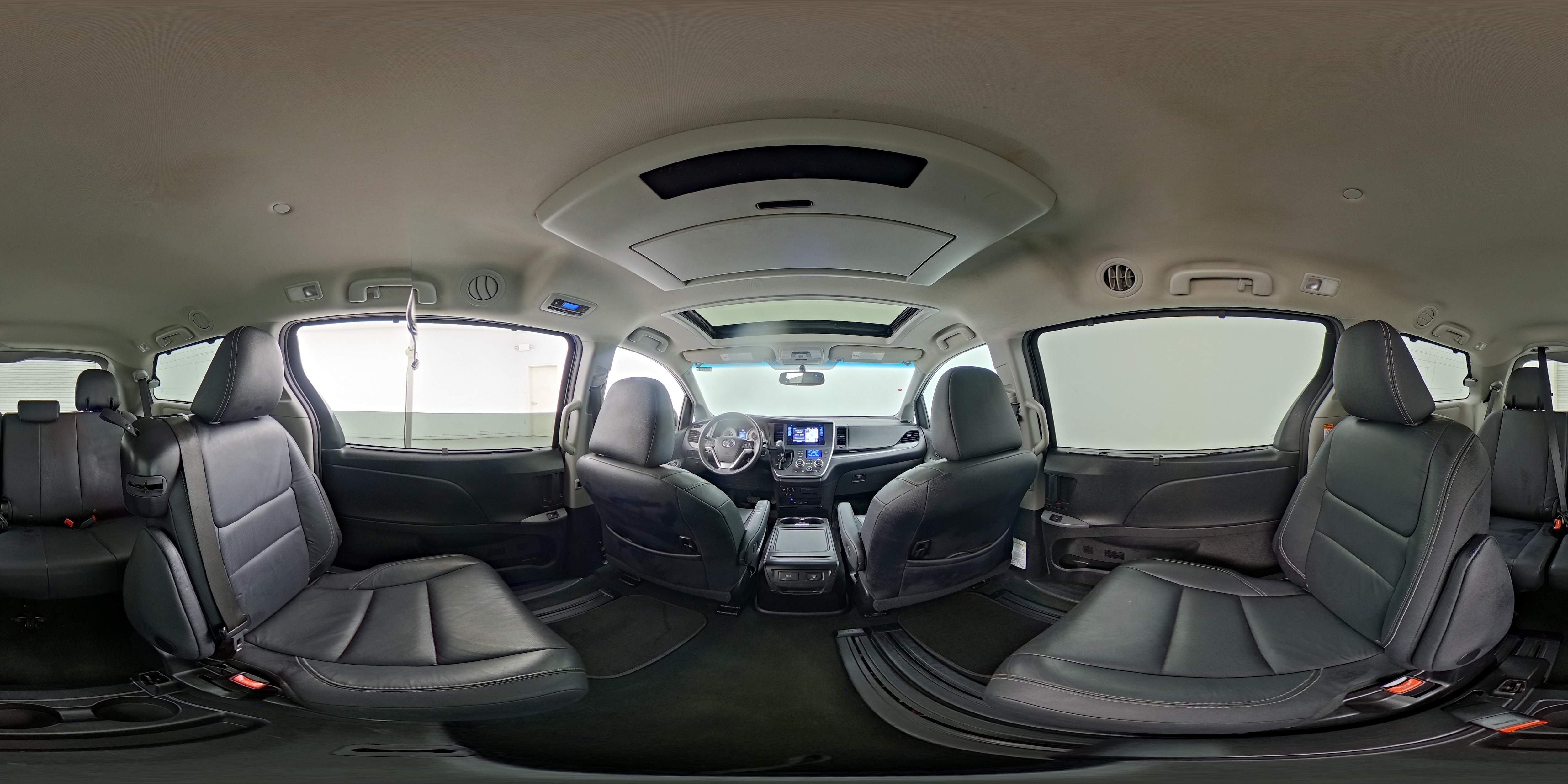 2016 Toyota Sienna SE Premium - Photo 30
