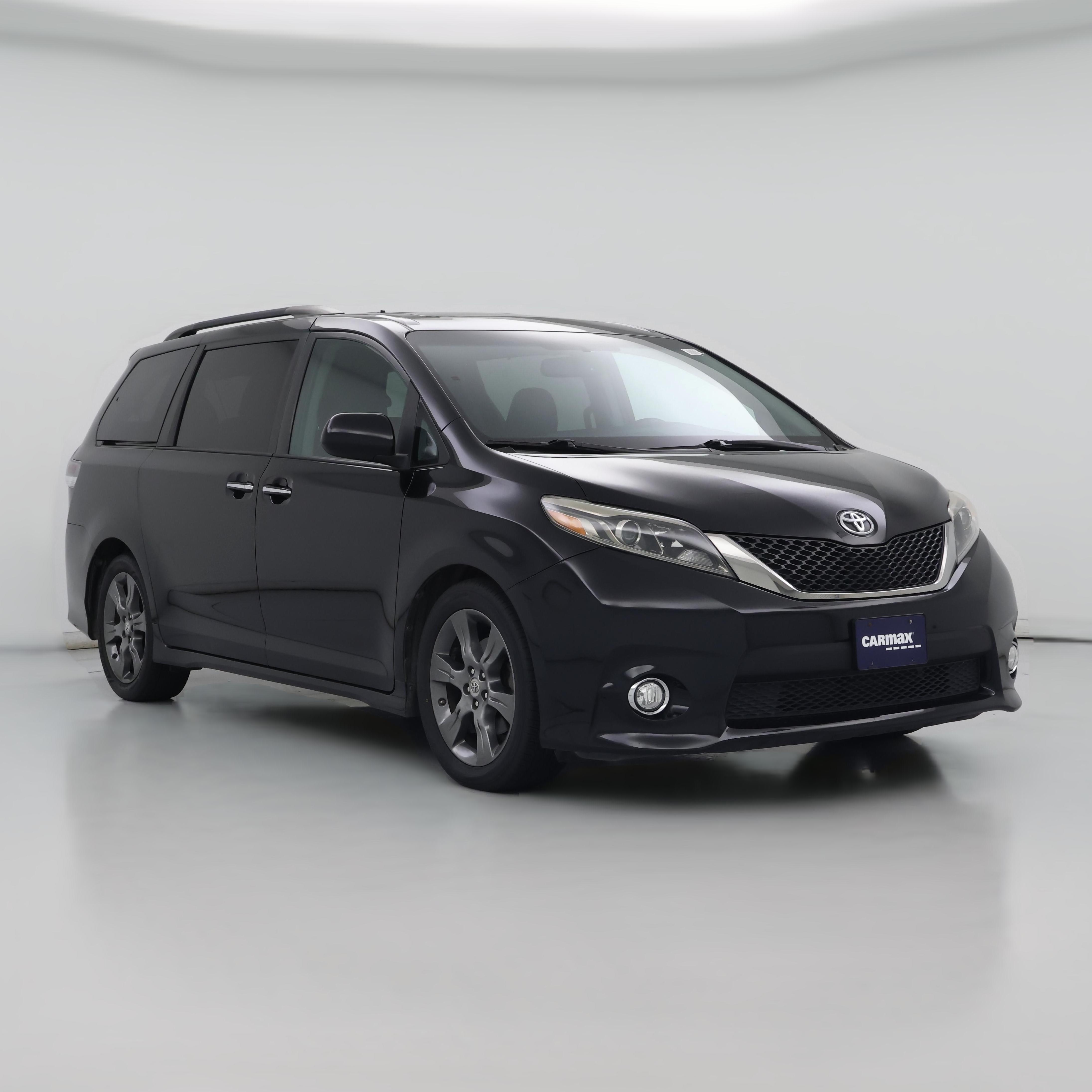 Thumbnail: 2016 Toyota Sienna - 1