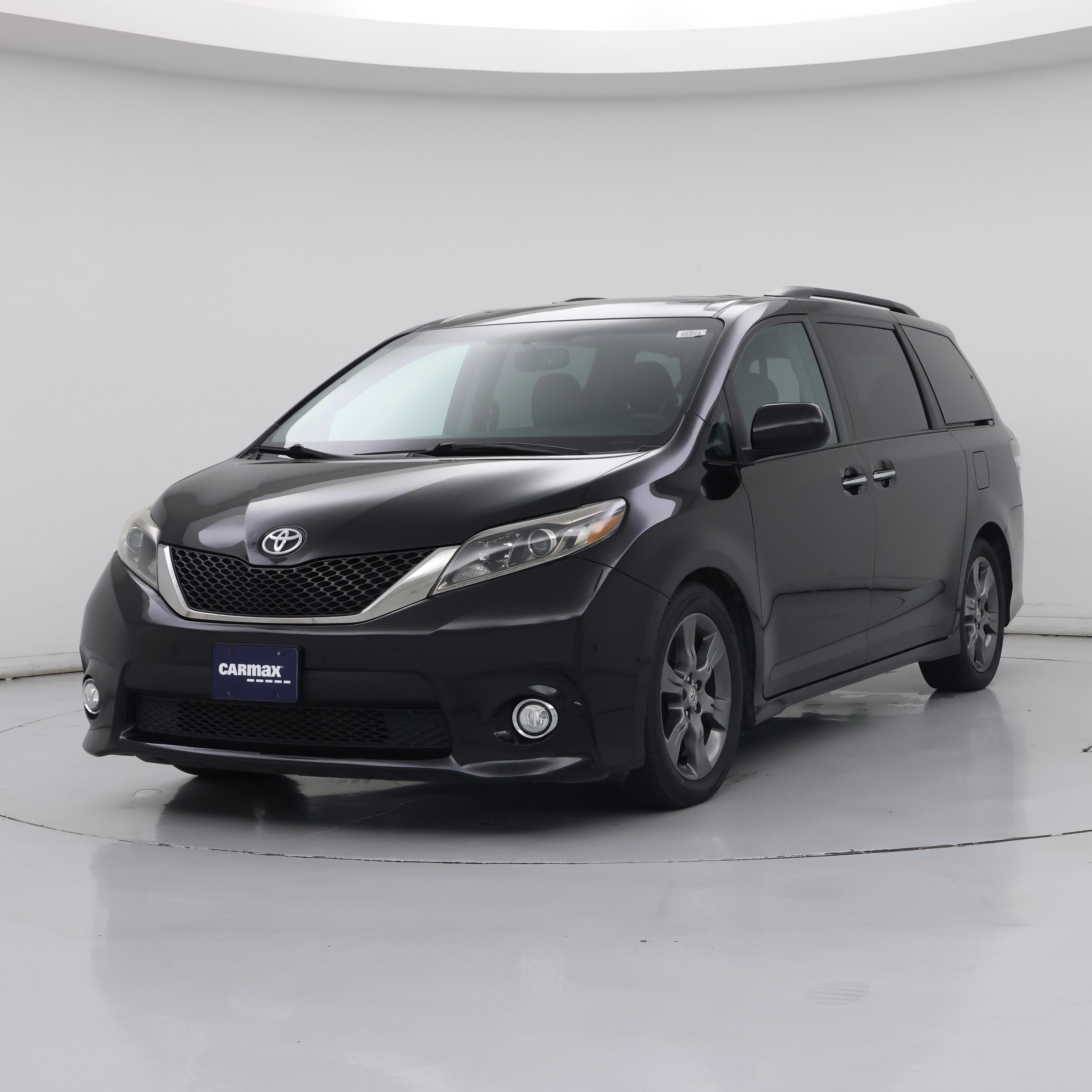 Thumbnail: 2016 Toyota Sienna - 4