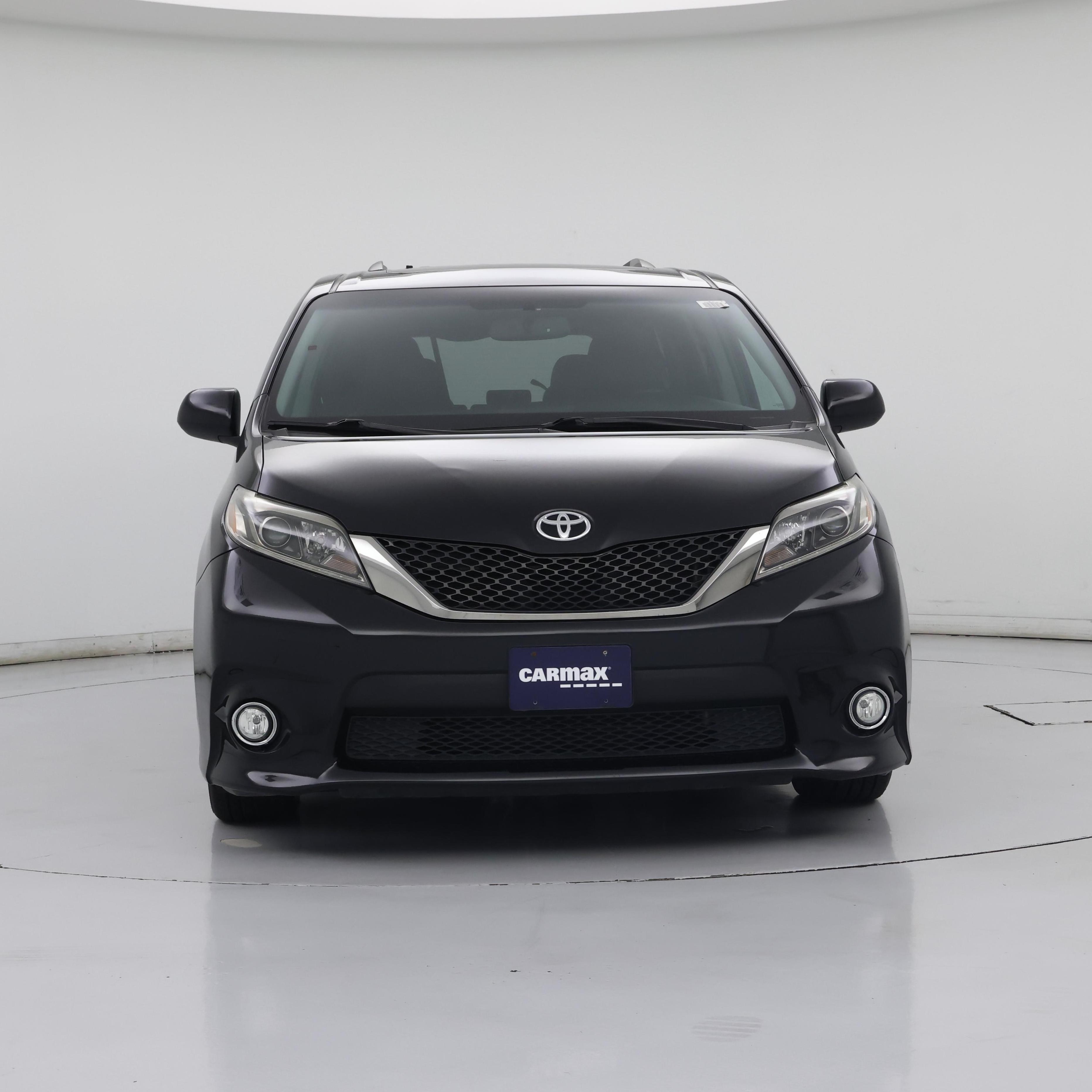 Thumbnail: 2016 Toyota Sienna - 5