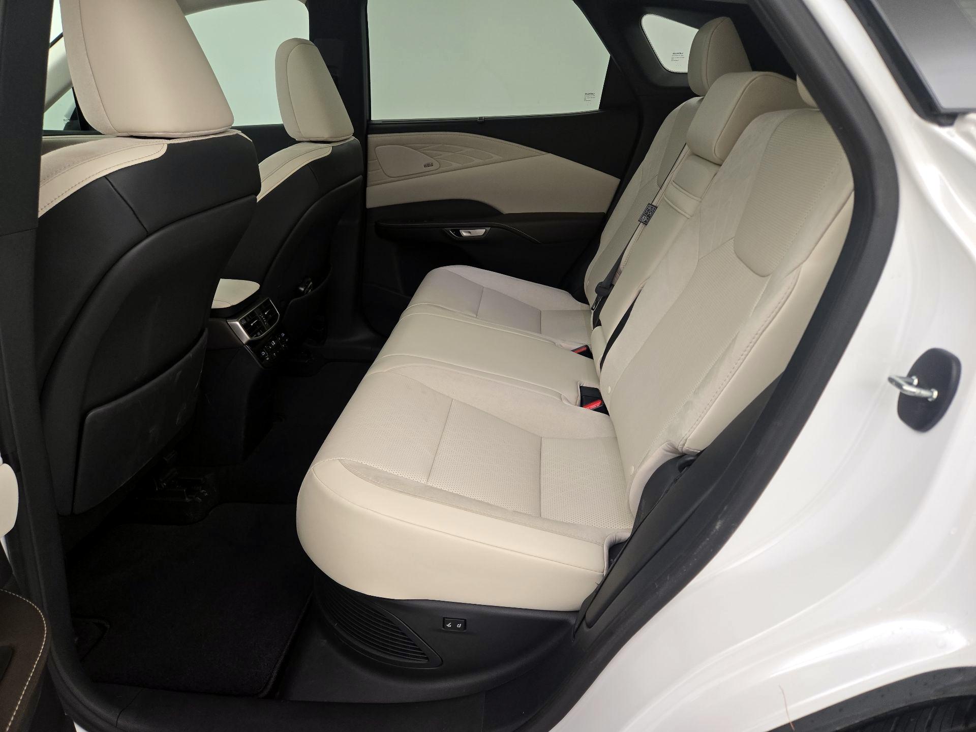 Thumbnail: 2024 Lexus RX - 20