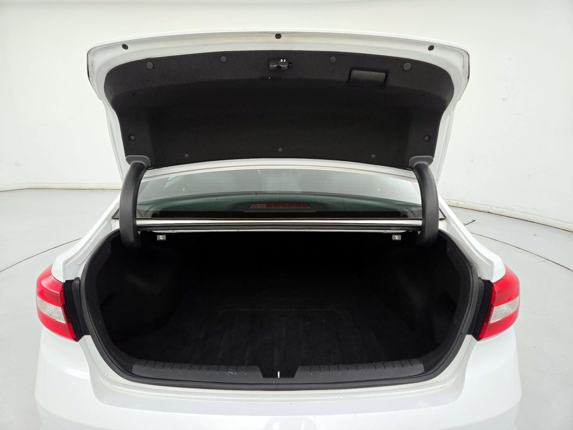 Thumbnail: 2017 Hyundai Sonata - 20