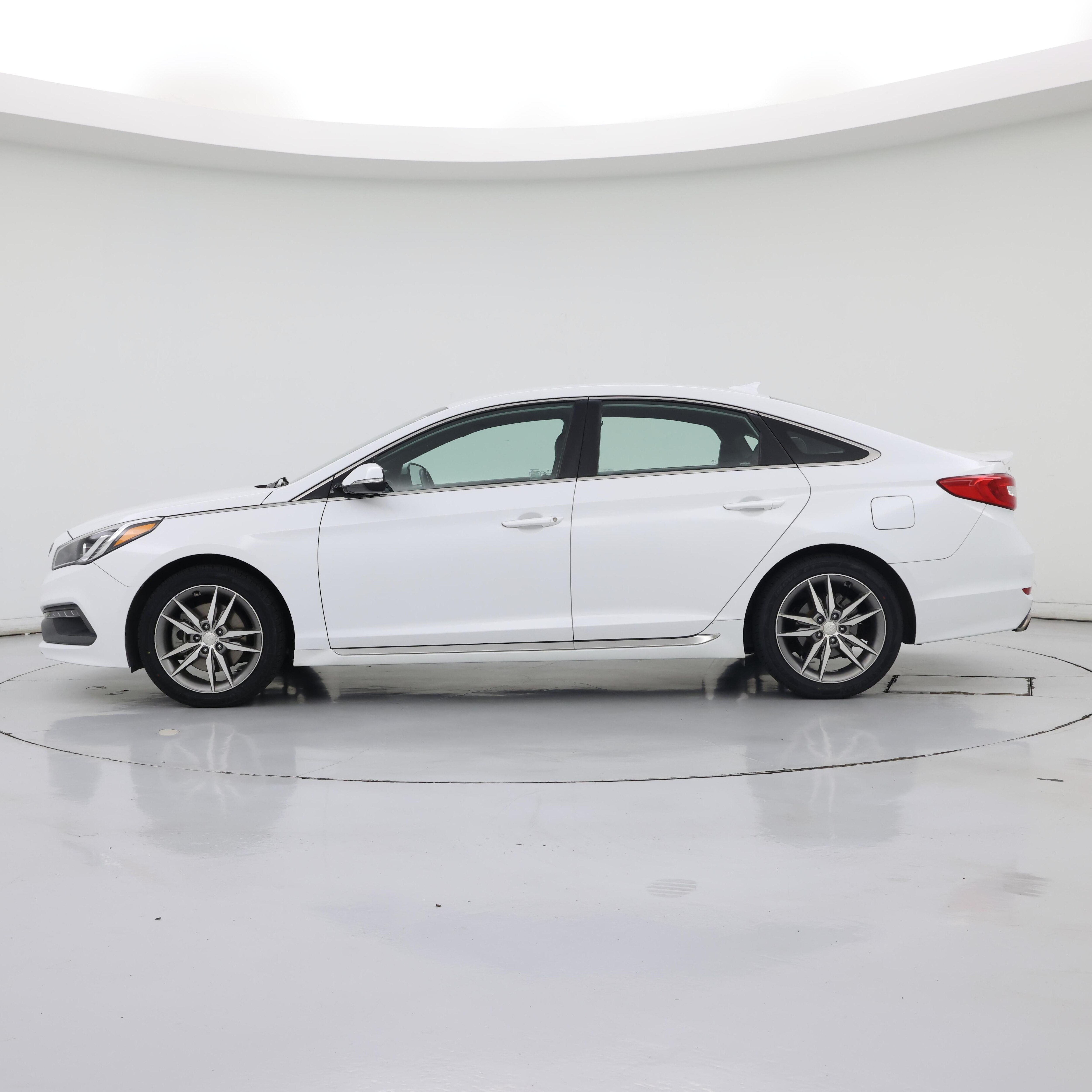 Thumbnail: 2017 Hyundai Sonata - 3