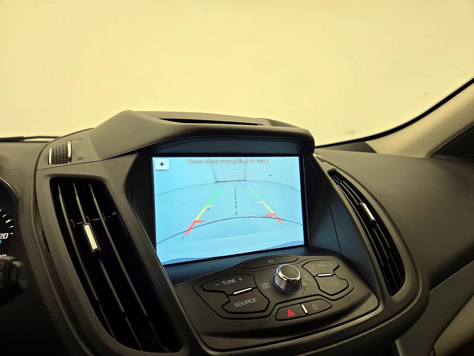 2016 Ford Escape SE - Photo 15