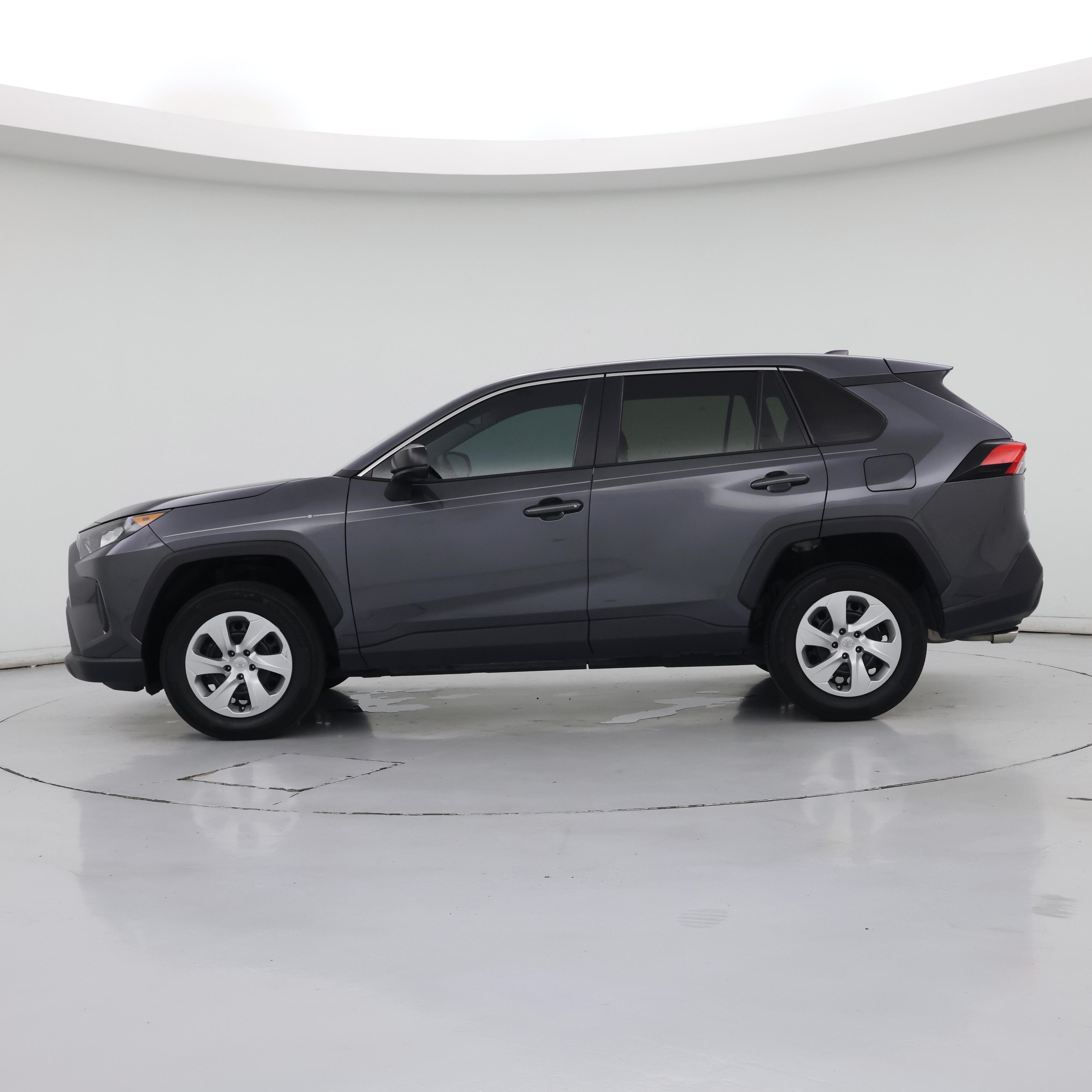 Thumbnail: 2022 Toyota RAV4 - 3