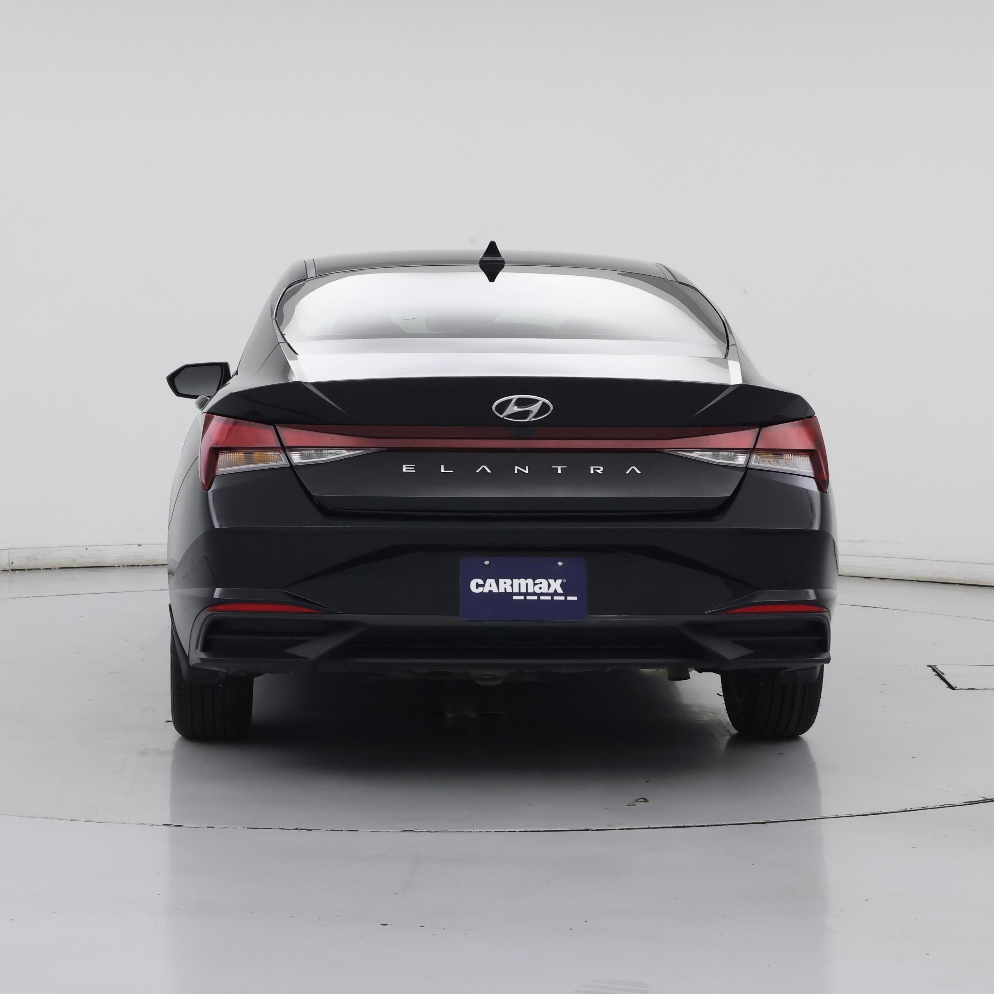 Thumbnail: 2023 Hyundai Elantra - 6