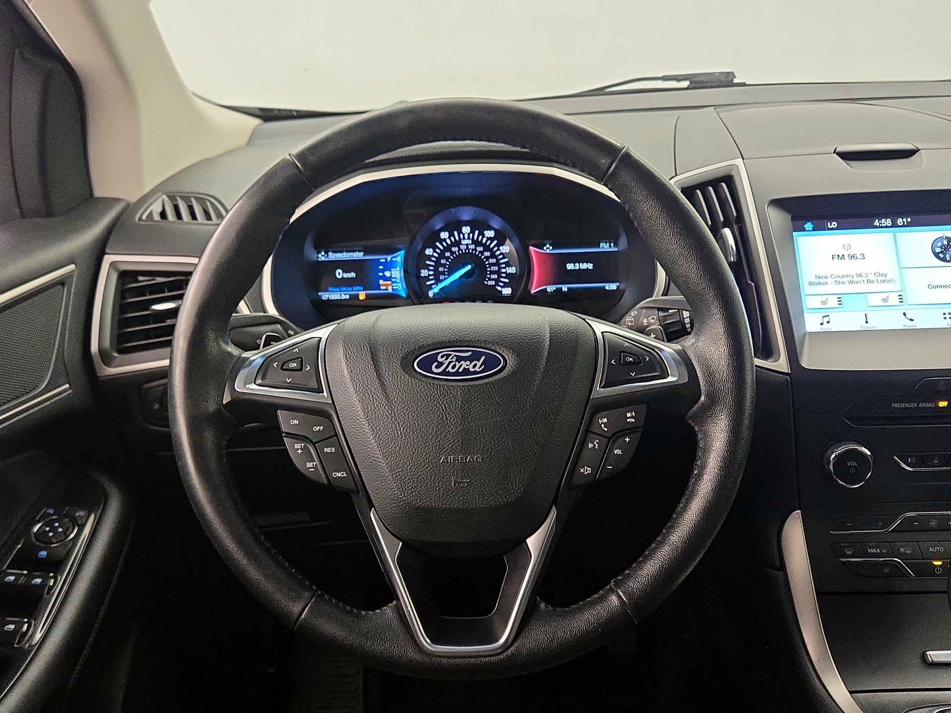 Thumbnail: 2018 Ford Edge - 10