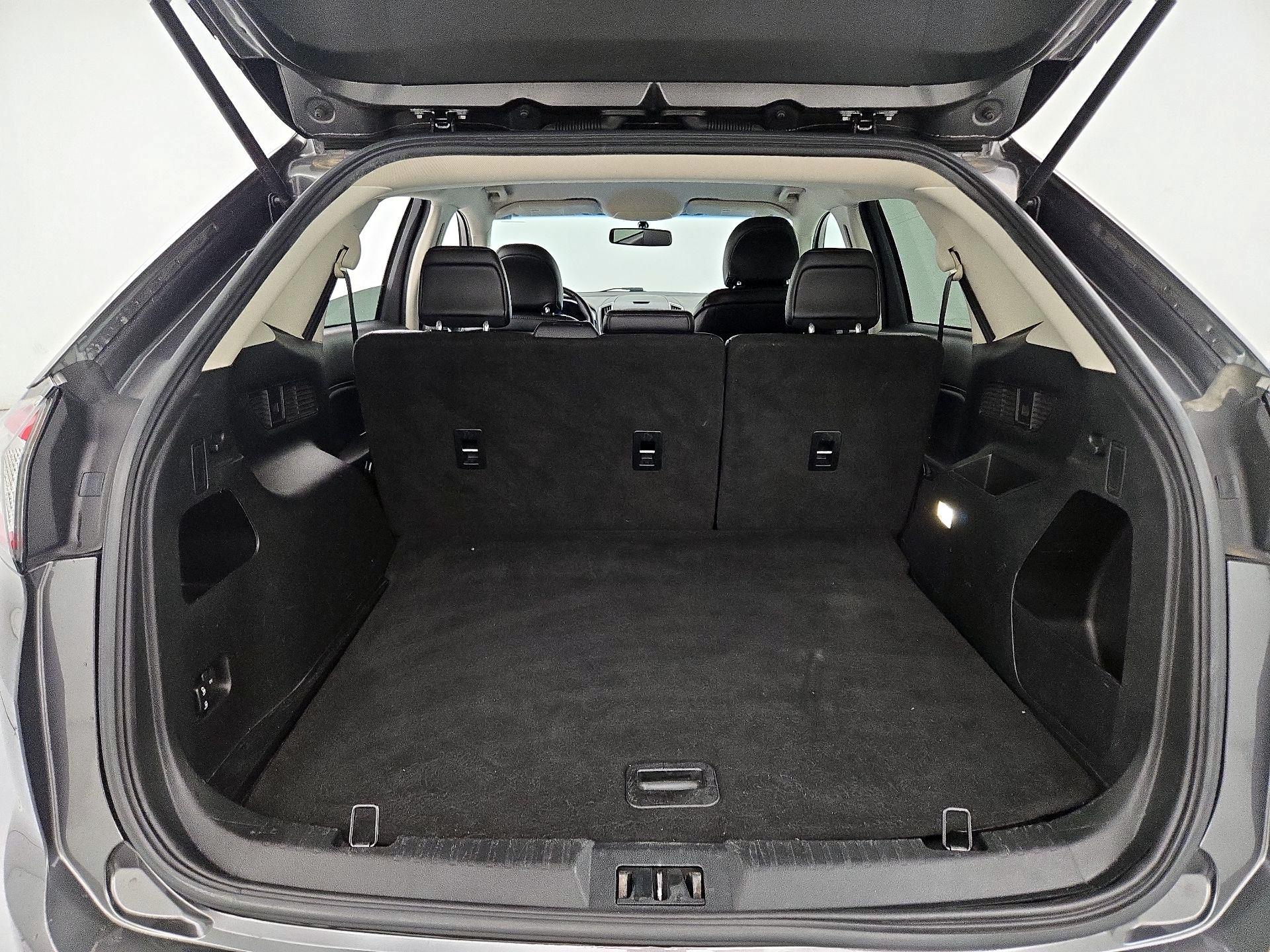 Thumbnail: 2018 Ford Edge - 20