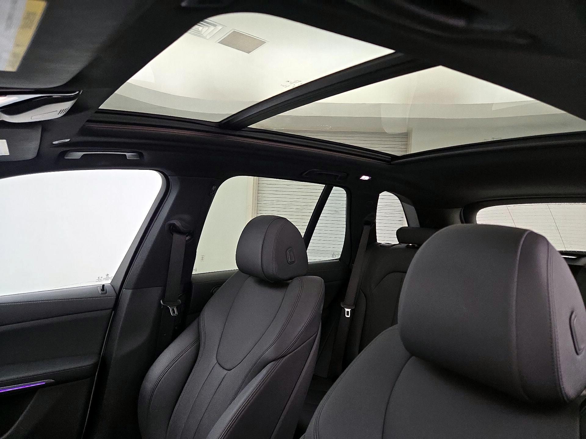 Thumbnail: 2020 BMW X5 - 20