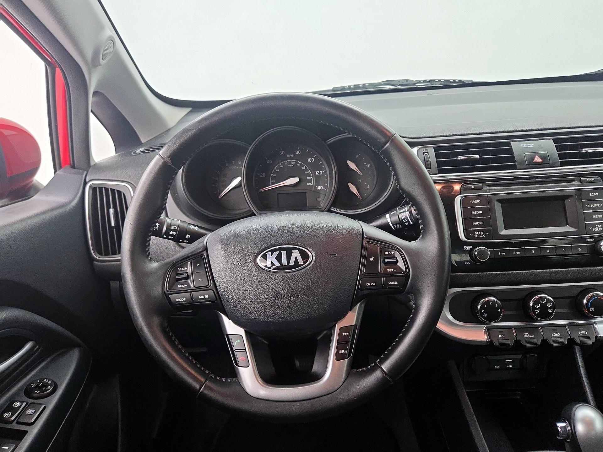 Thumbnail: 2017 Kia Rio - 10